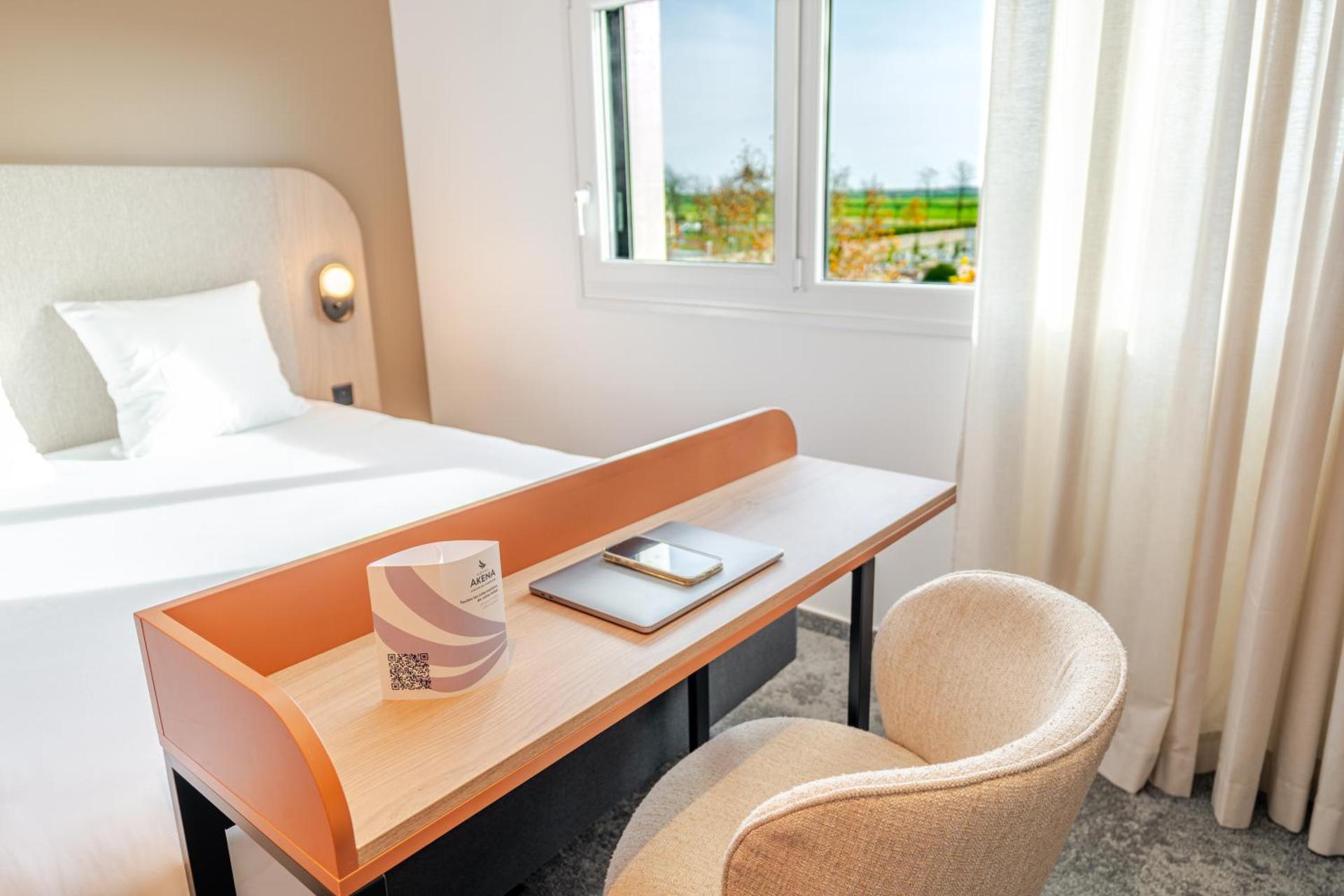 Hôtel AKENA Chalons-en-Champagne