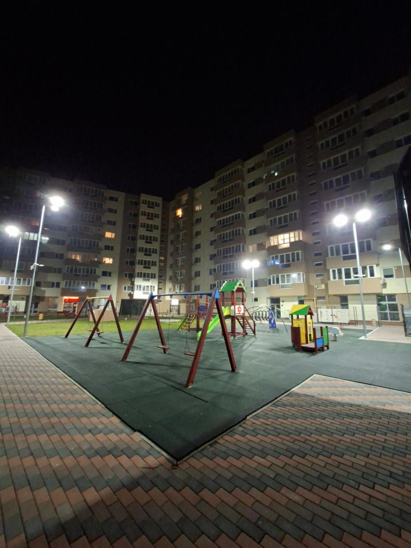 WARM-Apartament Nou Fiald