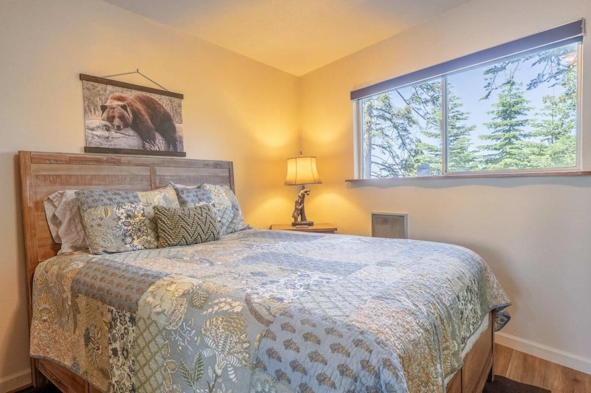 Yosemite Cub's Cabin