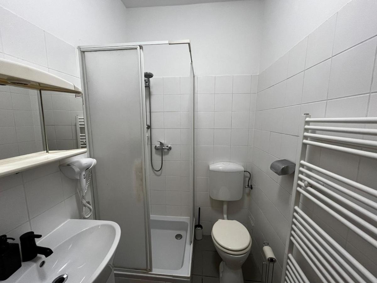 Bright Viennese apartment for 5 guests I Top location