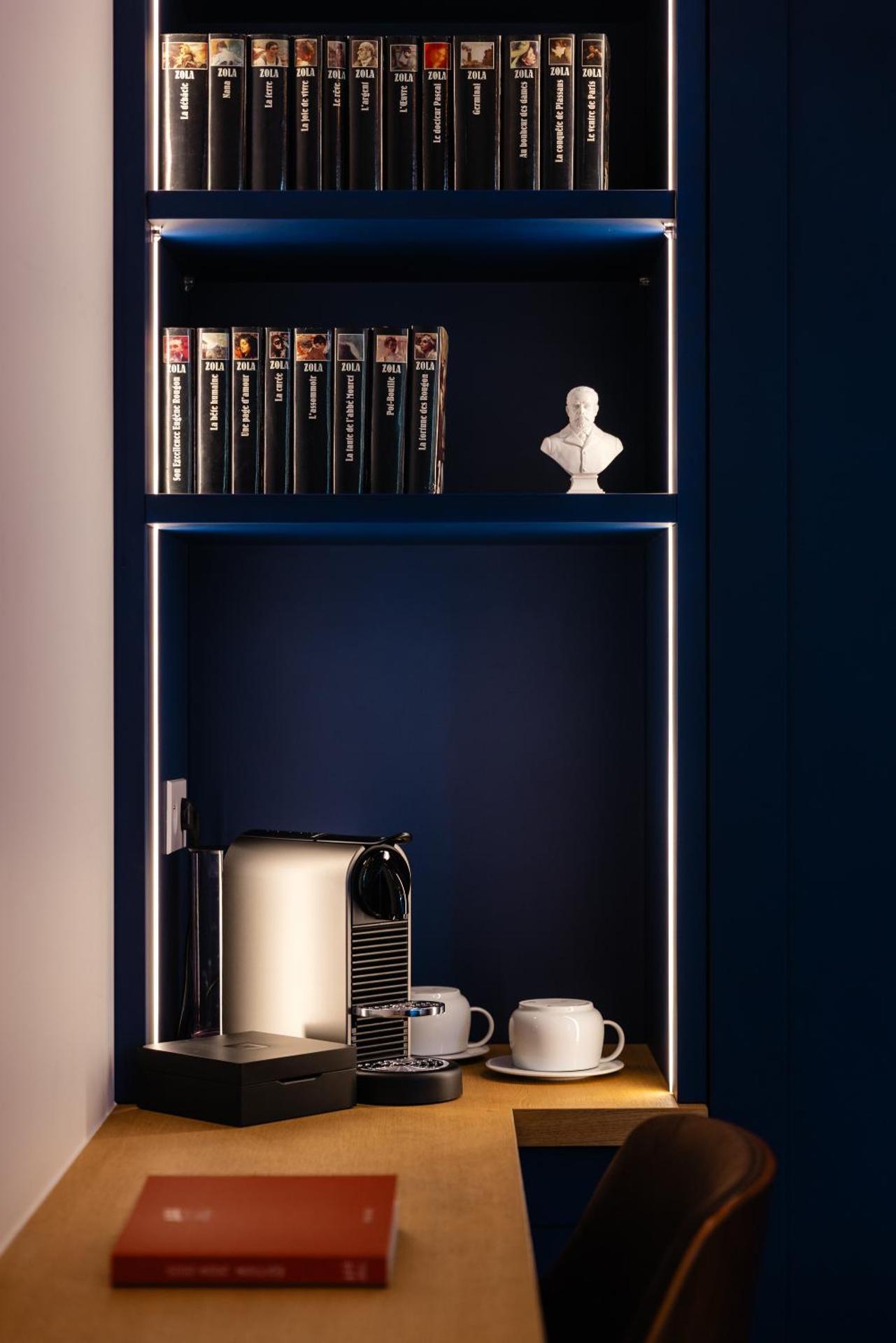 Coffee/tea facilities