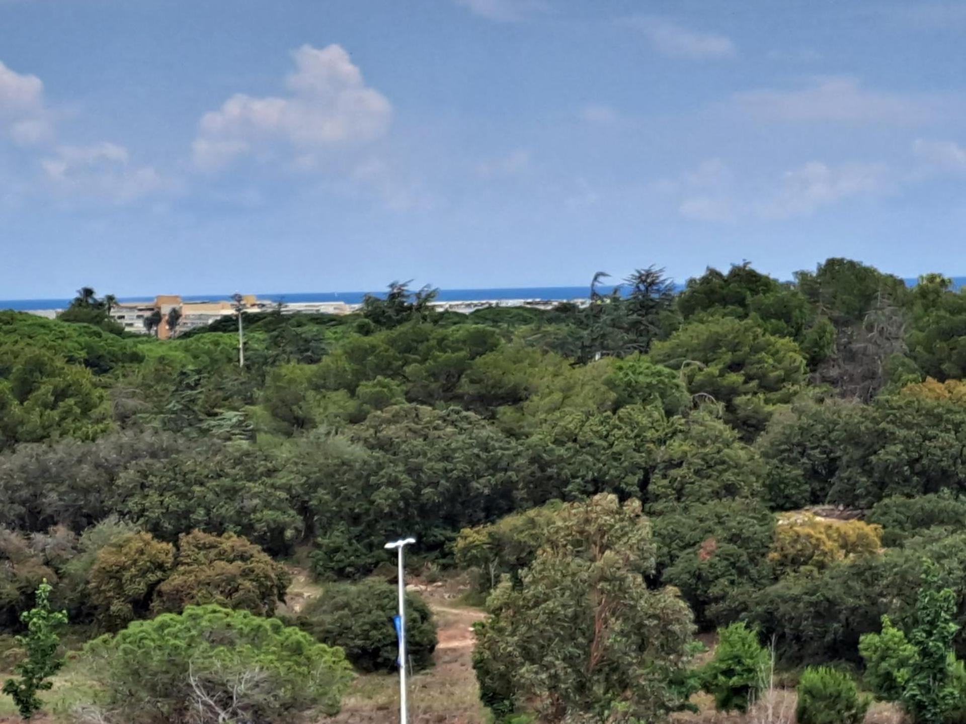 Iconic 652, T2 vue mer, bien équipé, centre port