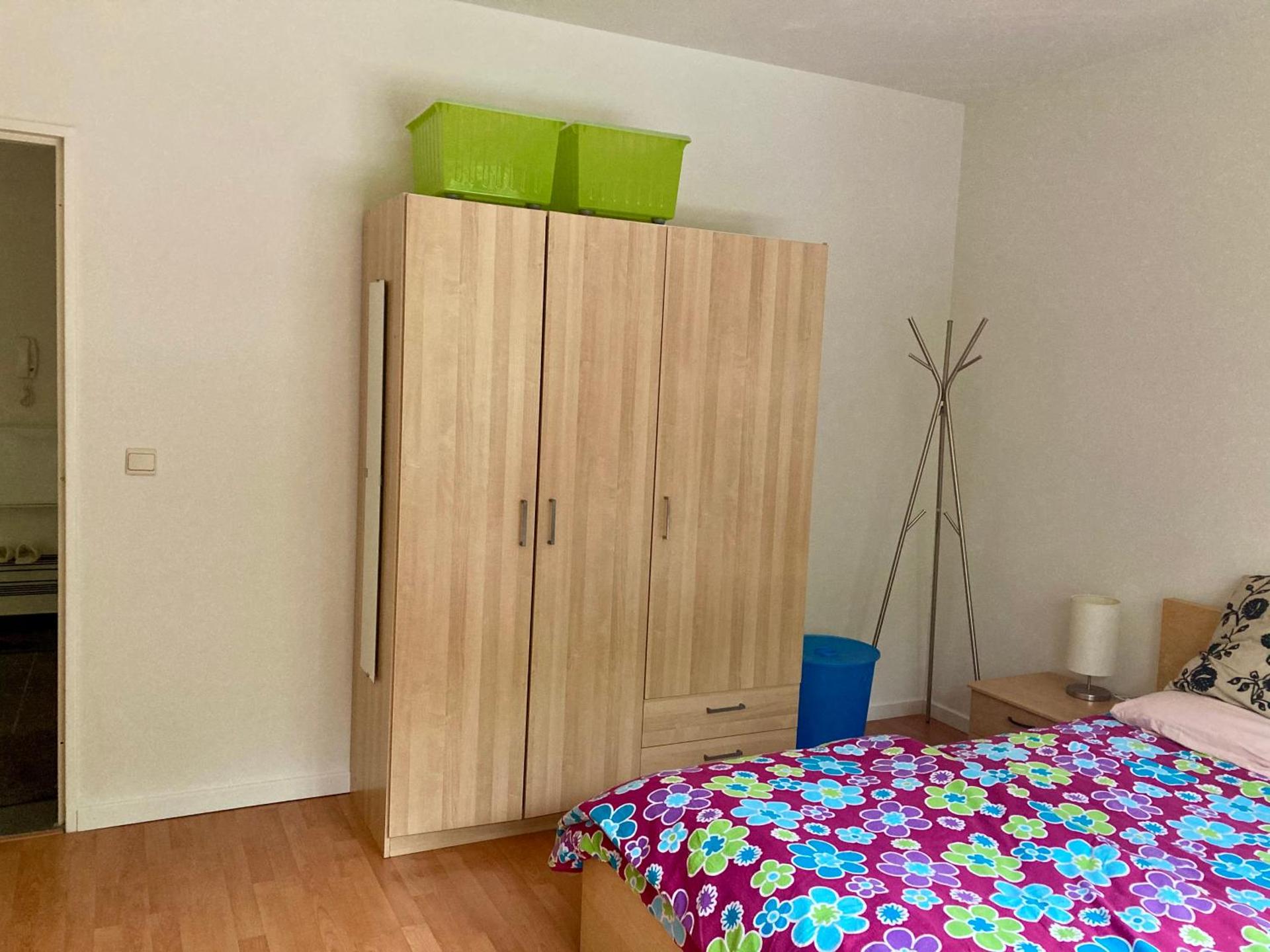 Charming Sunny 100m2 Entire Apartment with 2 bedrooms