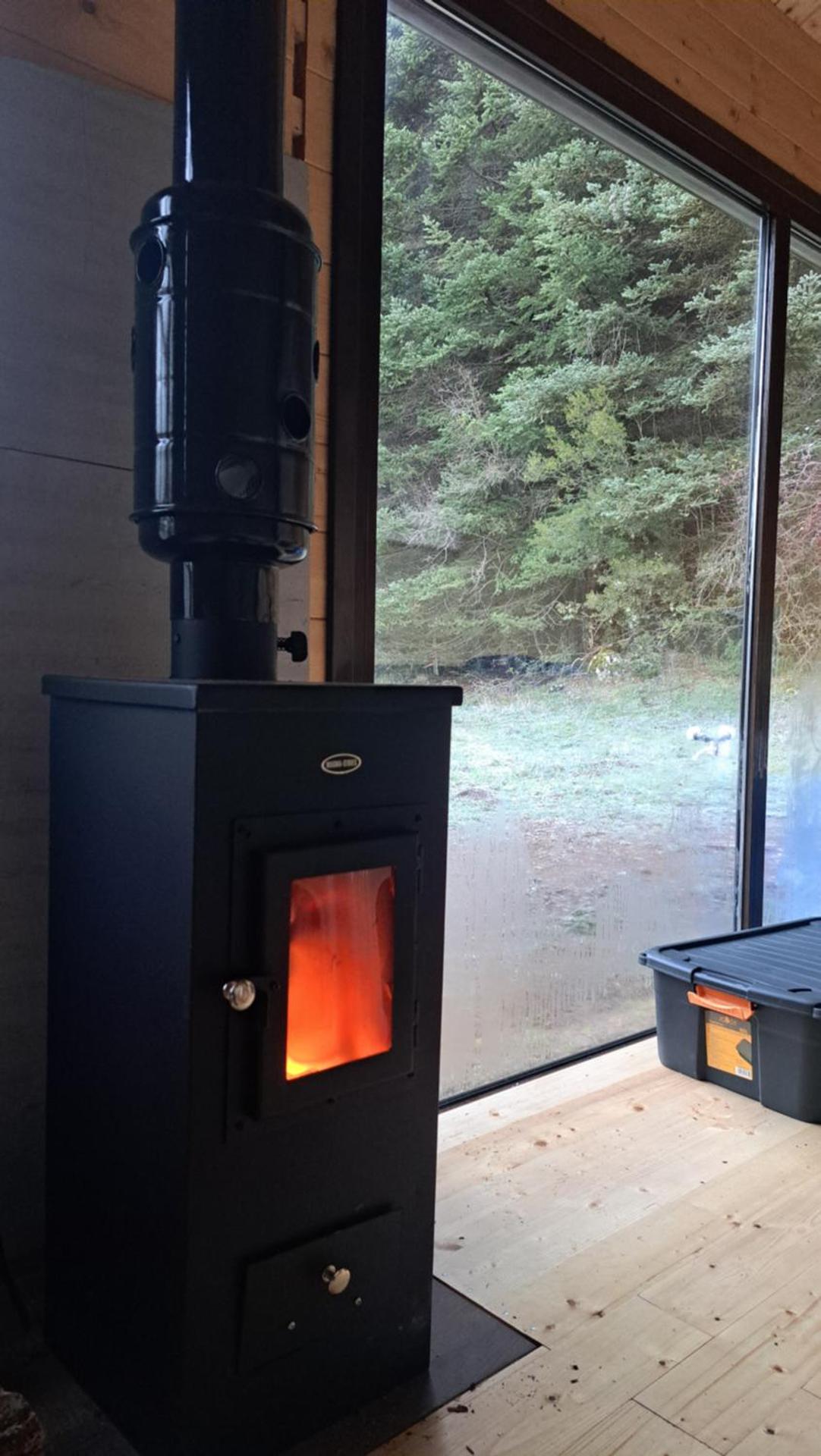 Wood Cabins by the River - for Nature Lovers