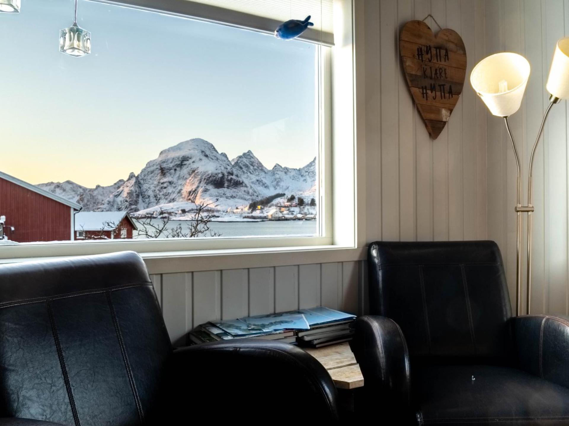 Two-Bedroom House with Sauna