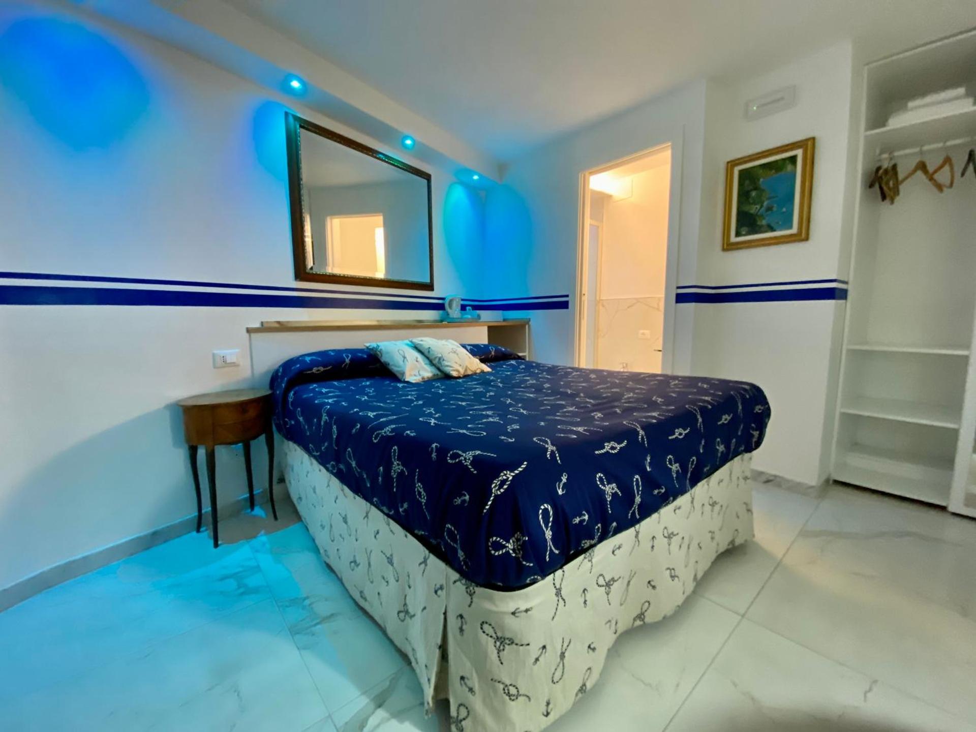 Camera Matrimoniale Economy