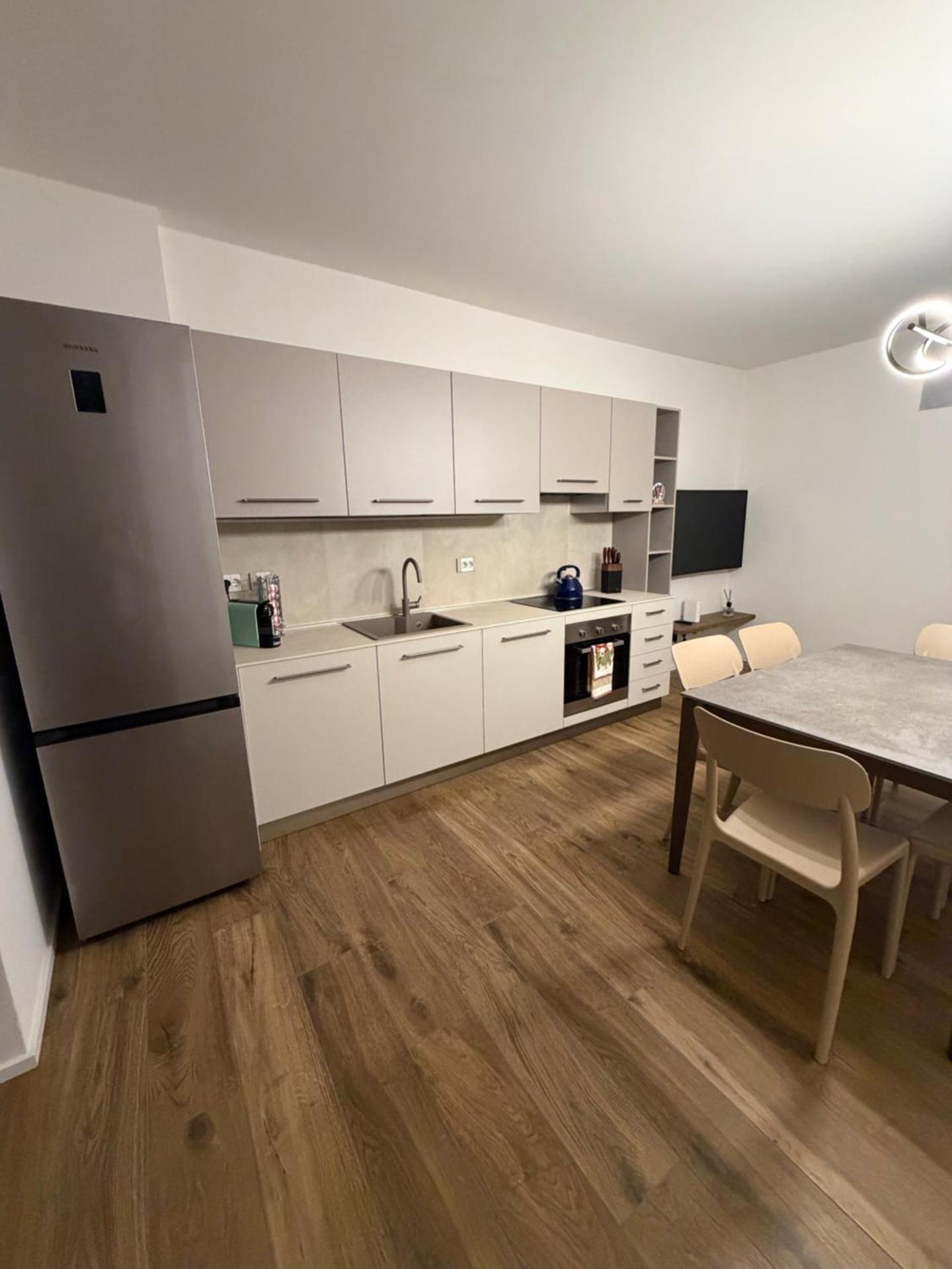 Nuovissimo trilocale nel centro di Saint Vincent