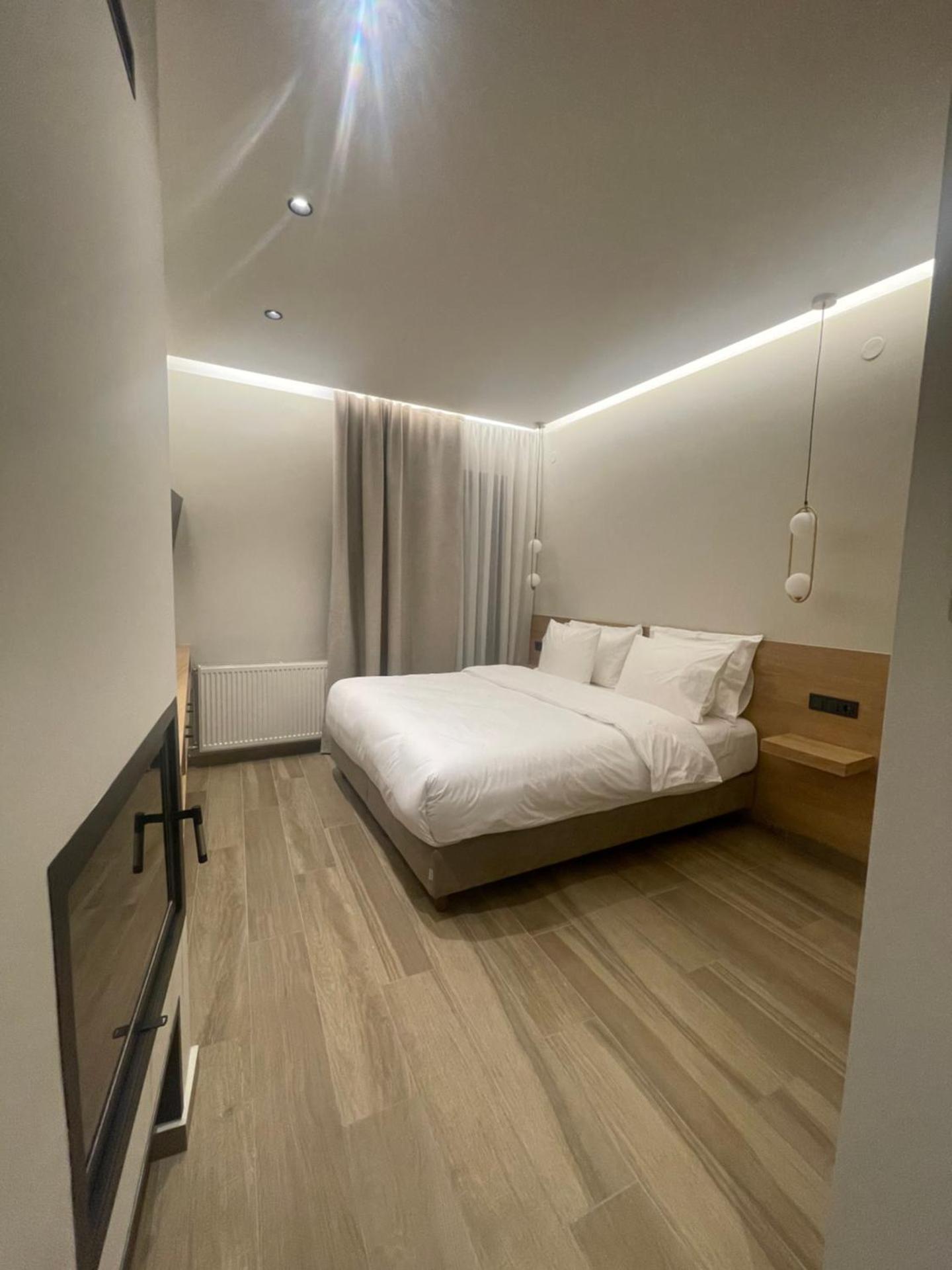 Tasia Mountain Hotel