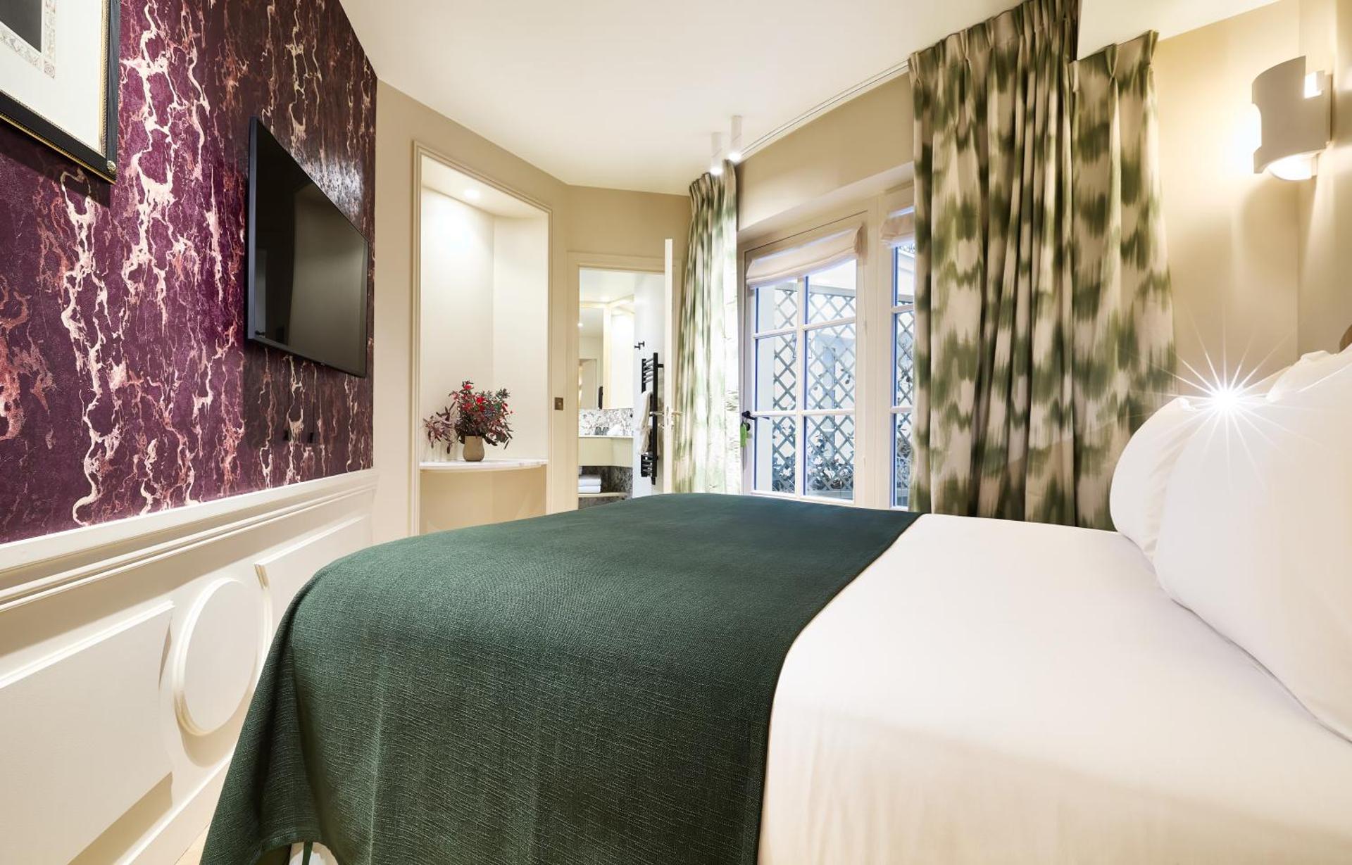 Single Room with Terrace