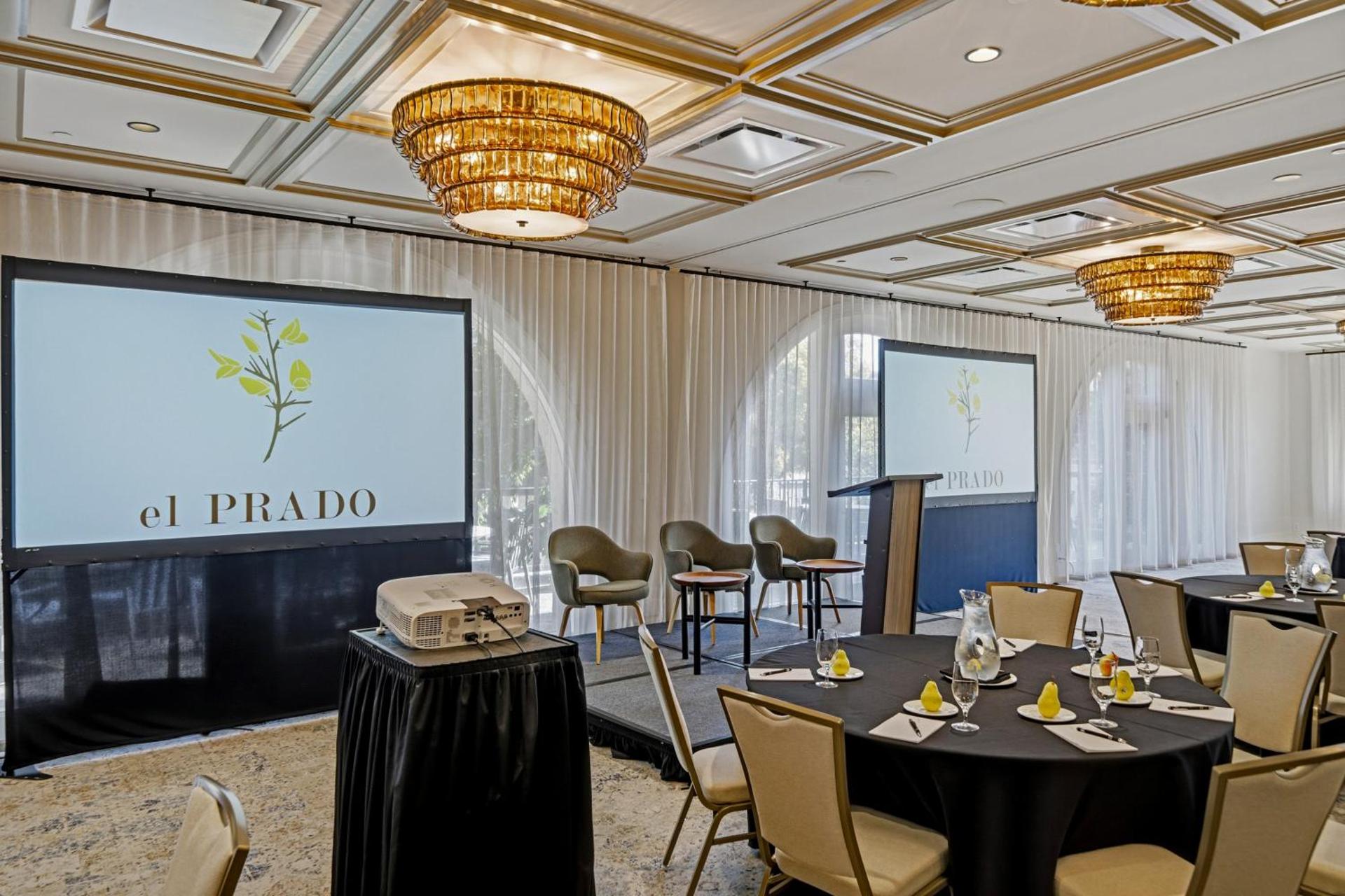 Meeting/conference room