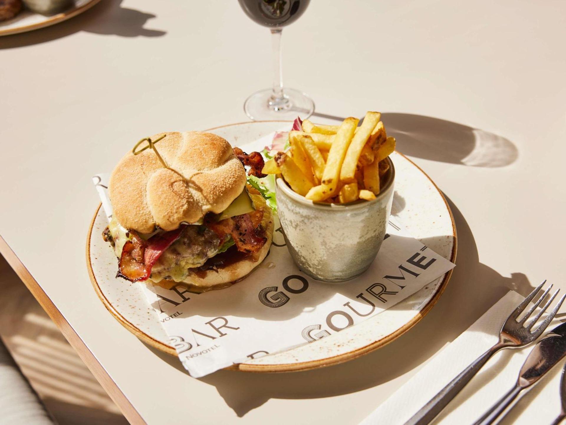 Restaurant/places to eat