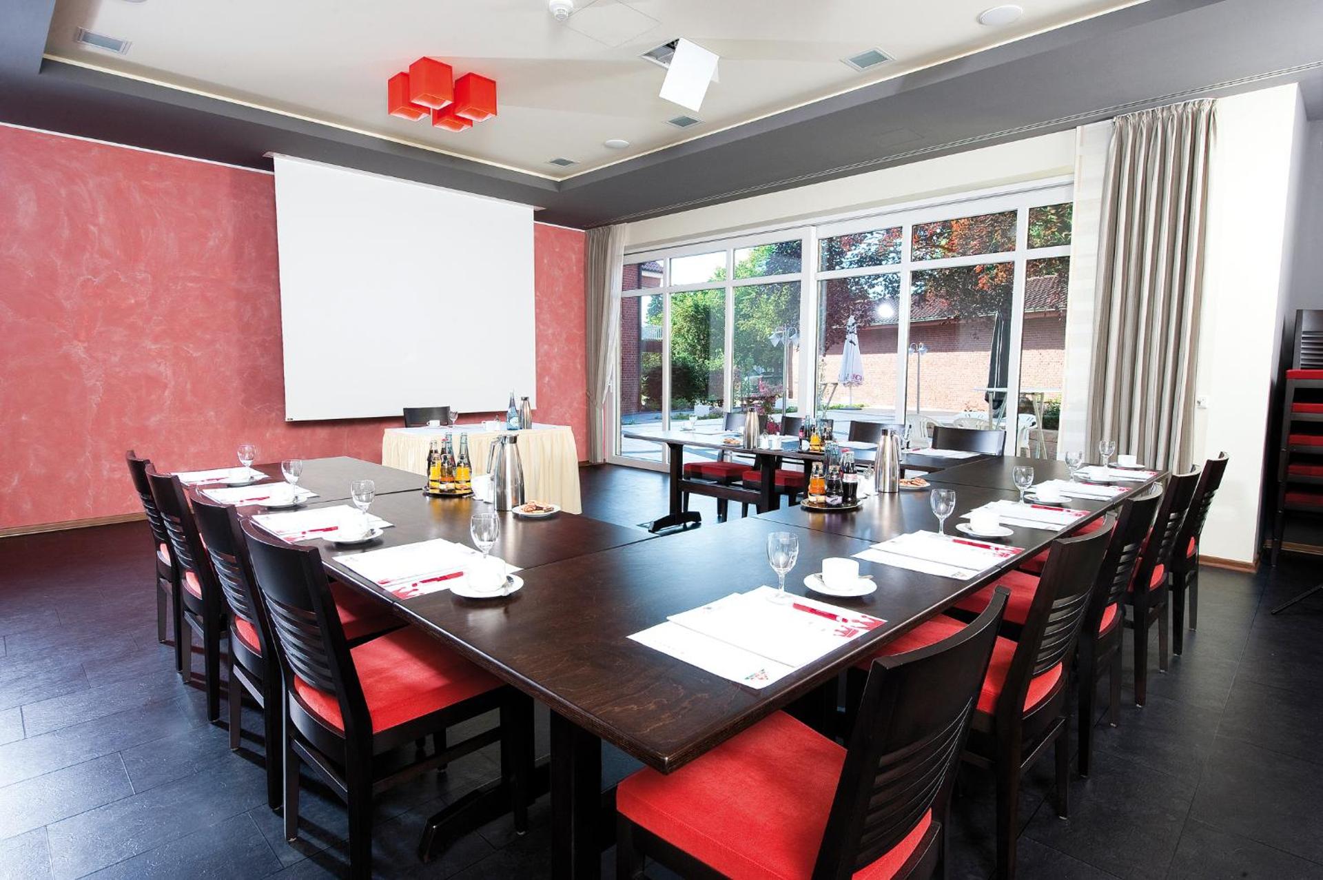 Meeting/conference room