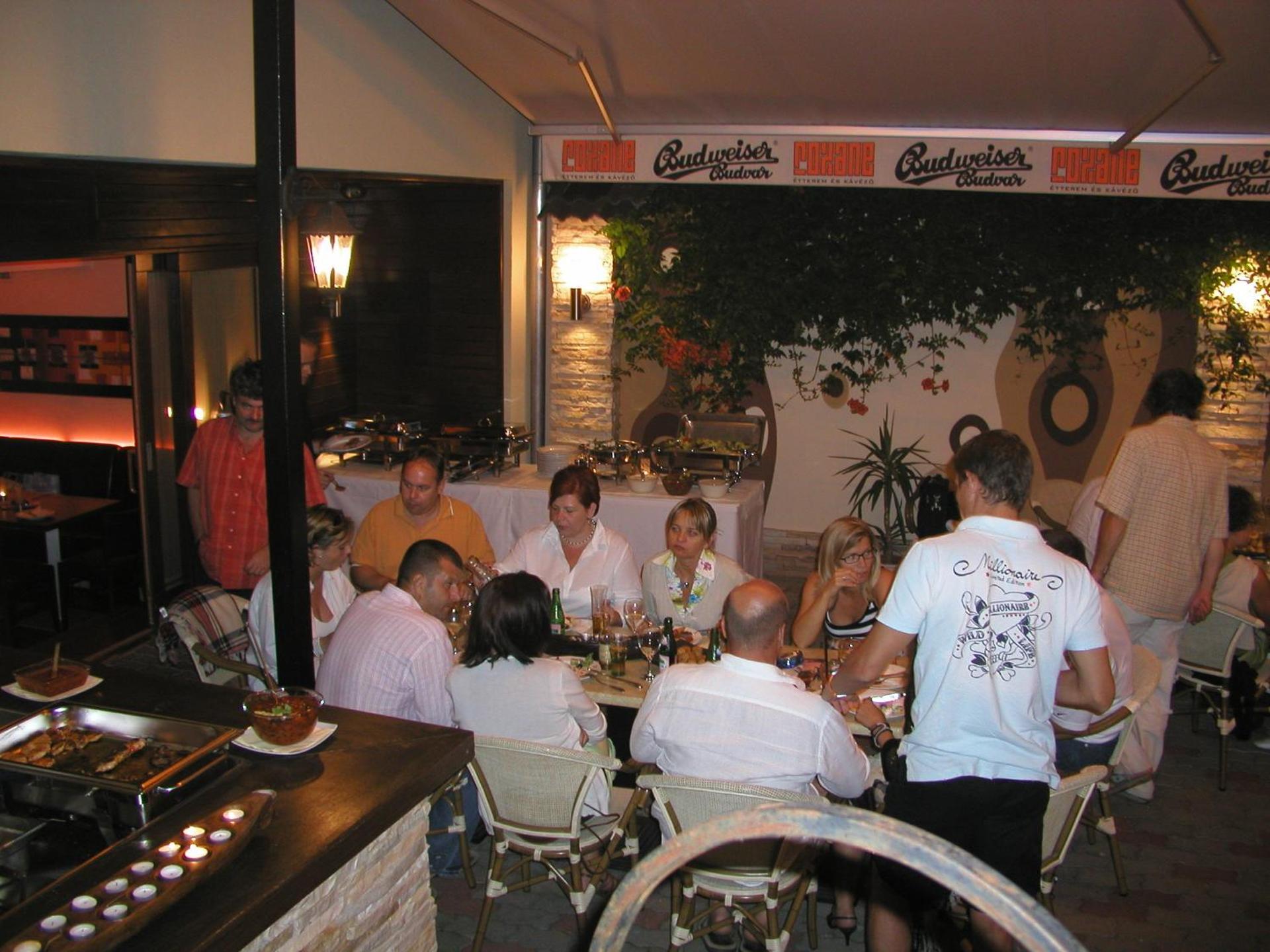 Restaurant/places to eat