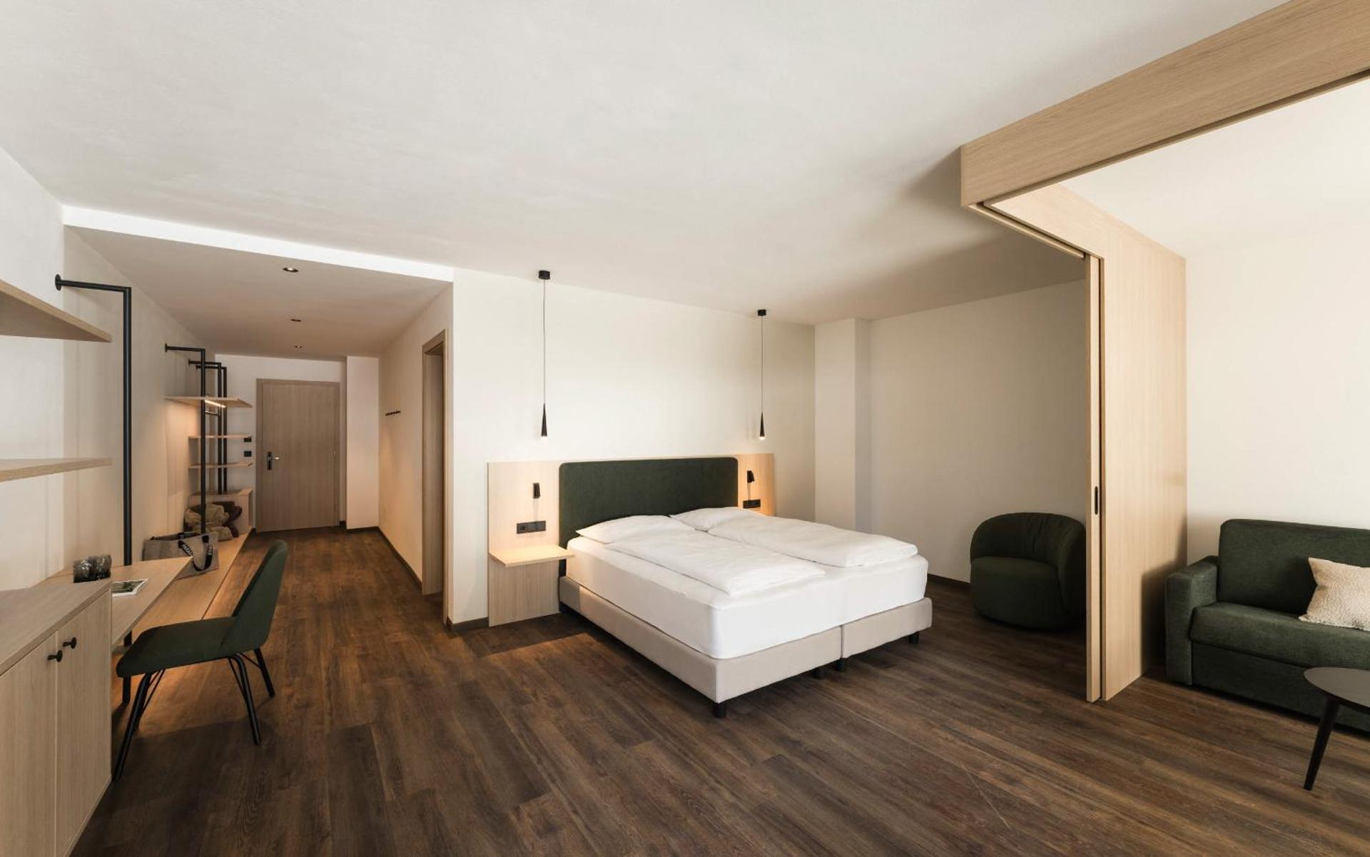 Photo of the whole room