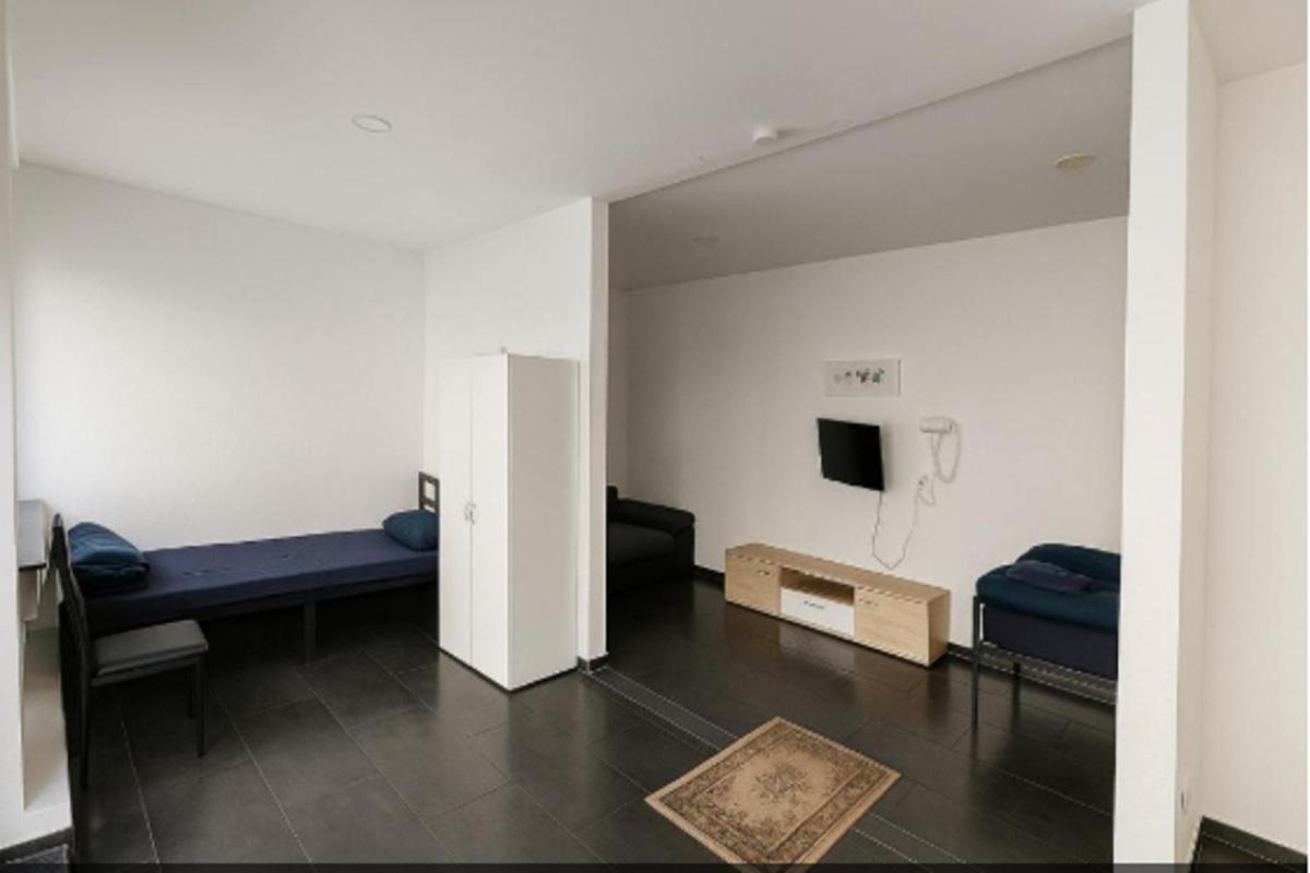 Marie Zimmer Zentral Bequem