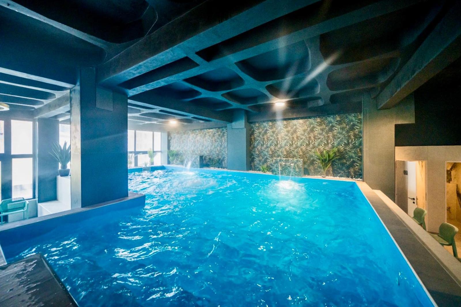 Complex Turistic Central