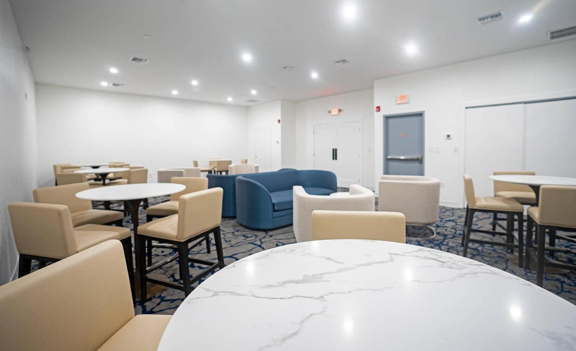 Meeting/conference room