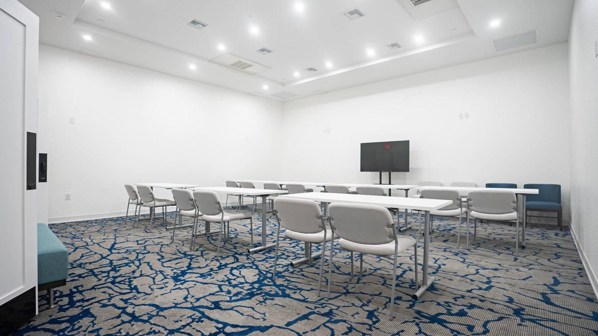 Meeting/conference room
