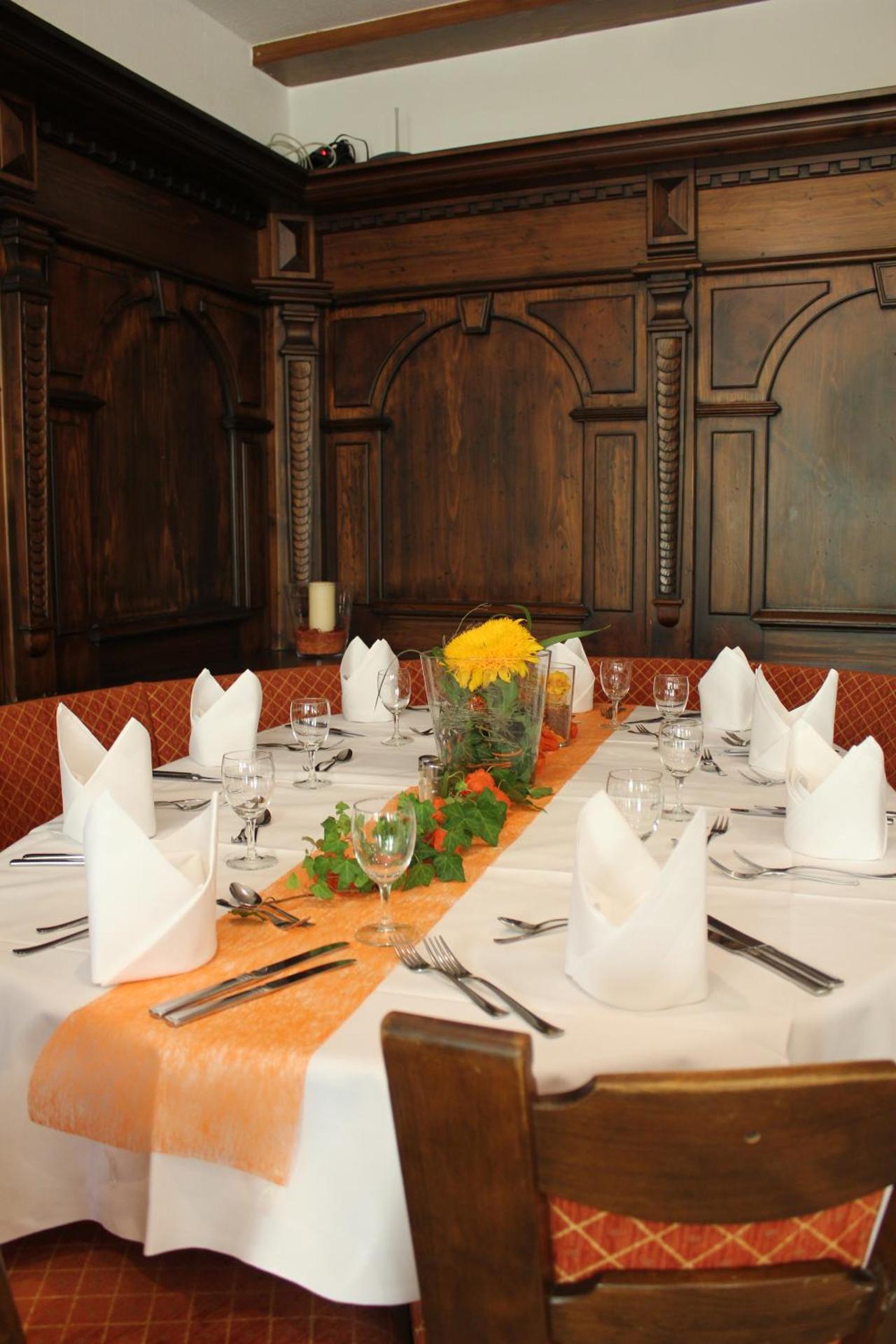 Restaurant/places to eat