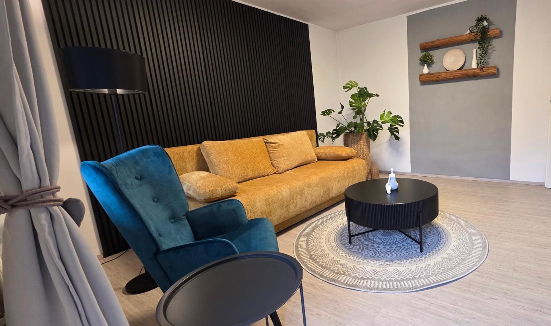 68m2 Ferienwohnung mit Pool und Garten