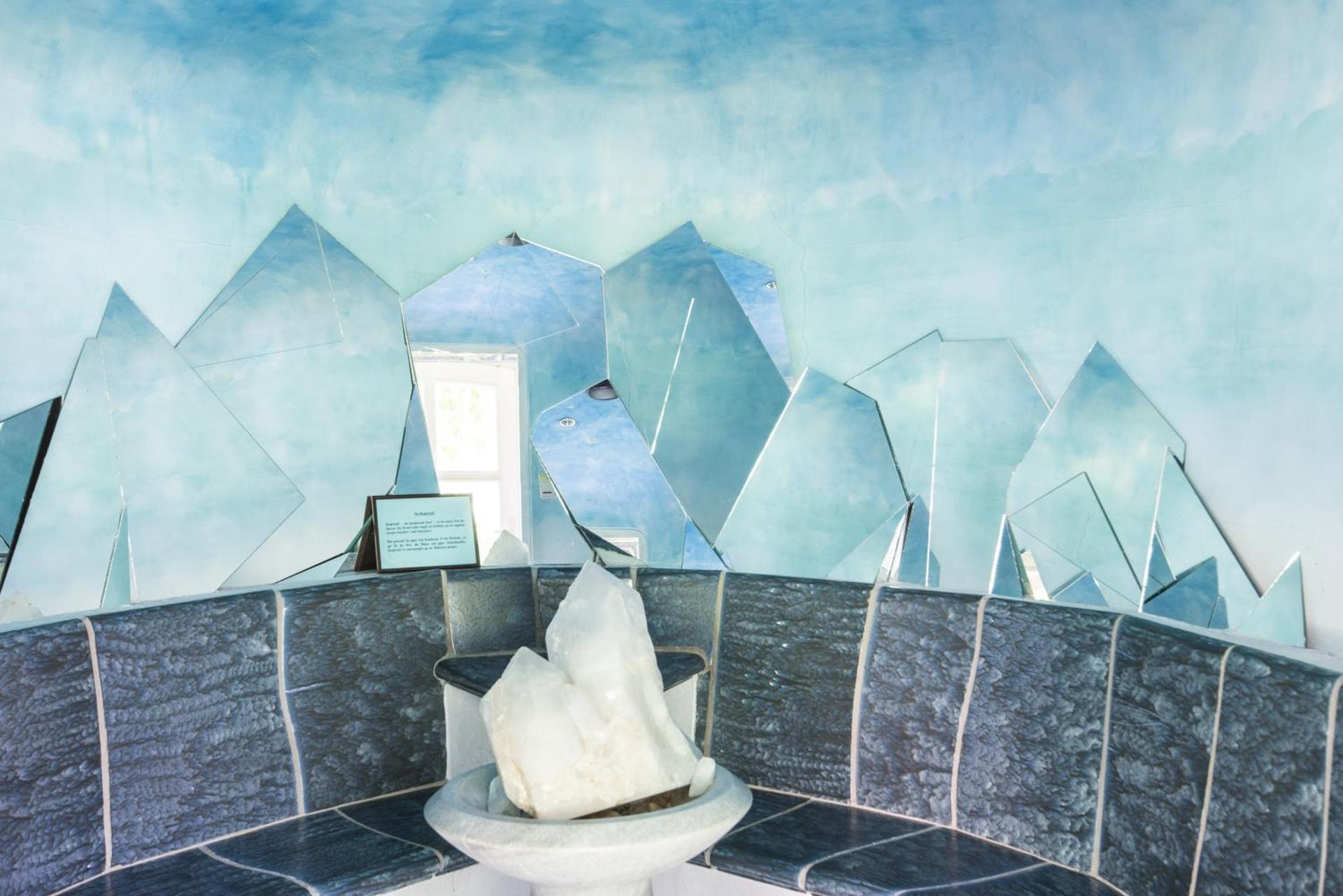 Spa and wellness centre/facilities