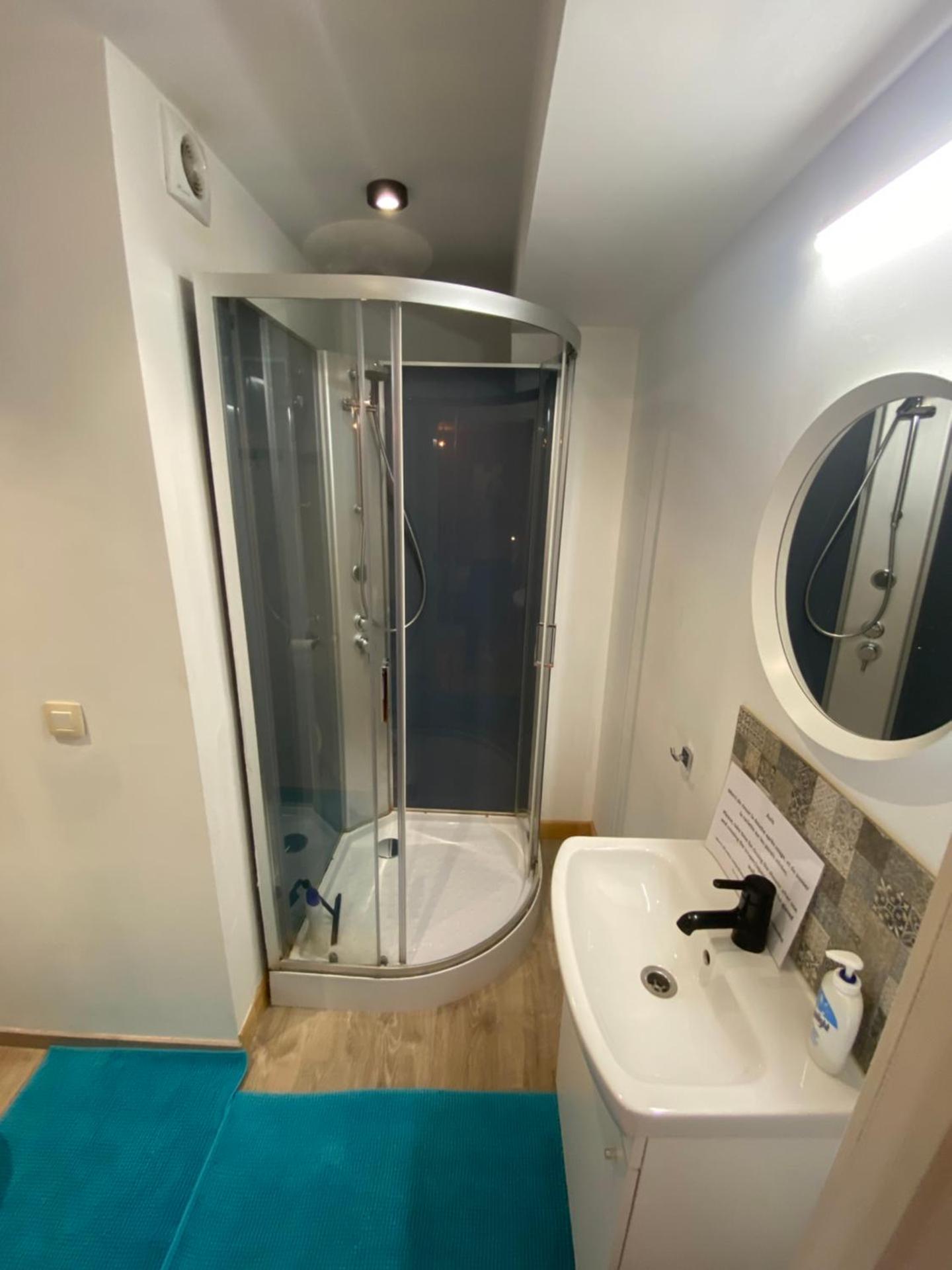 Studio central airco et local vélo