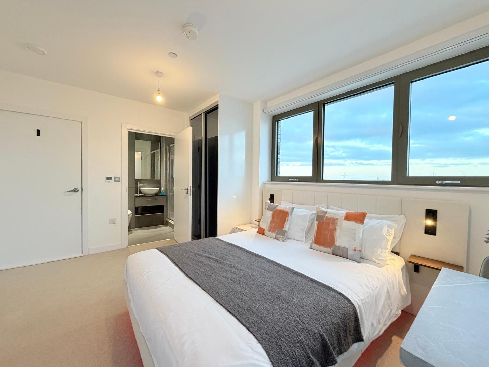 Riverside Rooms and Apartments