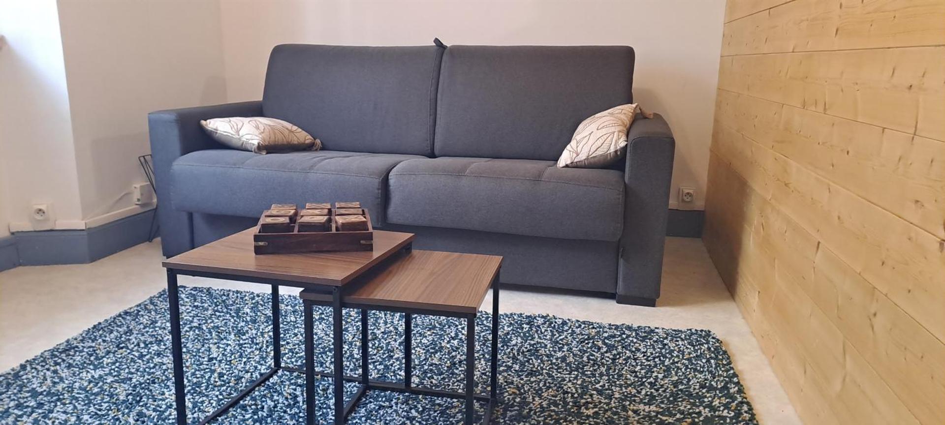 Appartement calme, lumineux, 4 personnes, parking