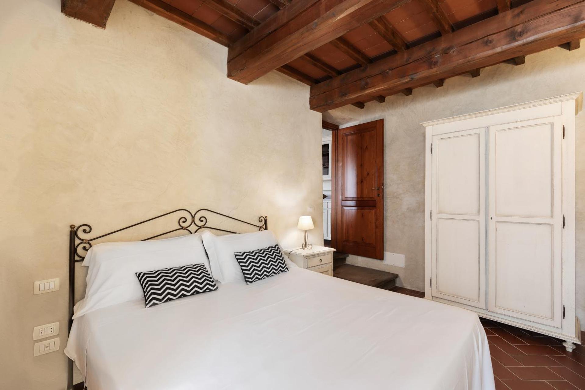 One-Bedroom Apartment (4 Adults)