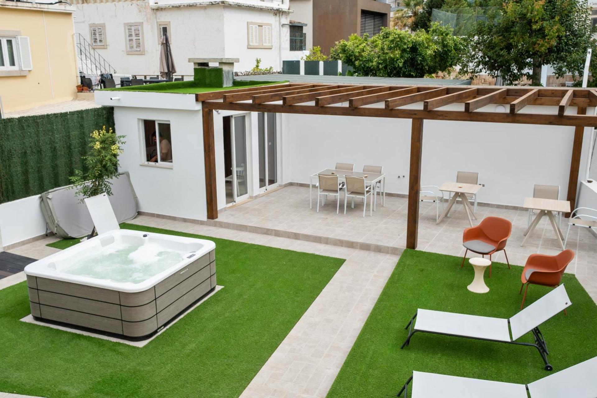 Urban Bliss Guesthouse II