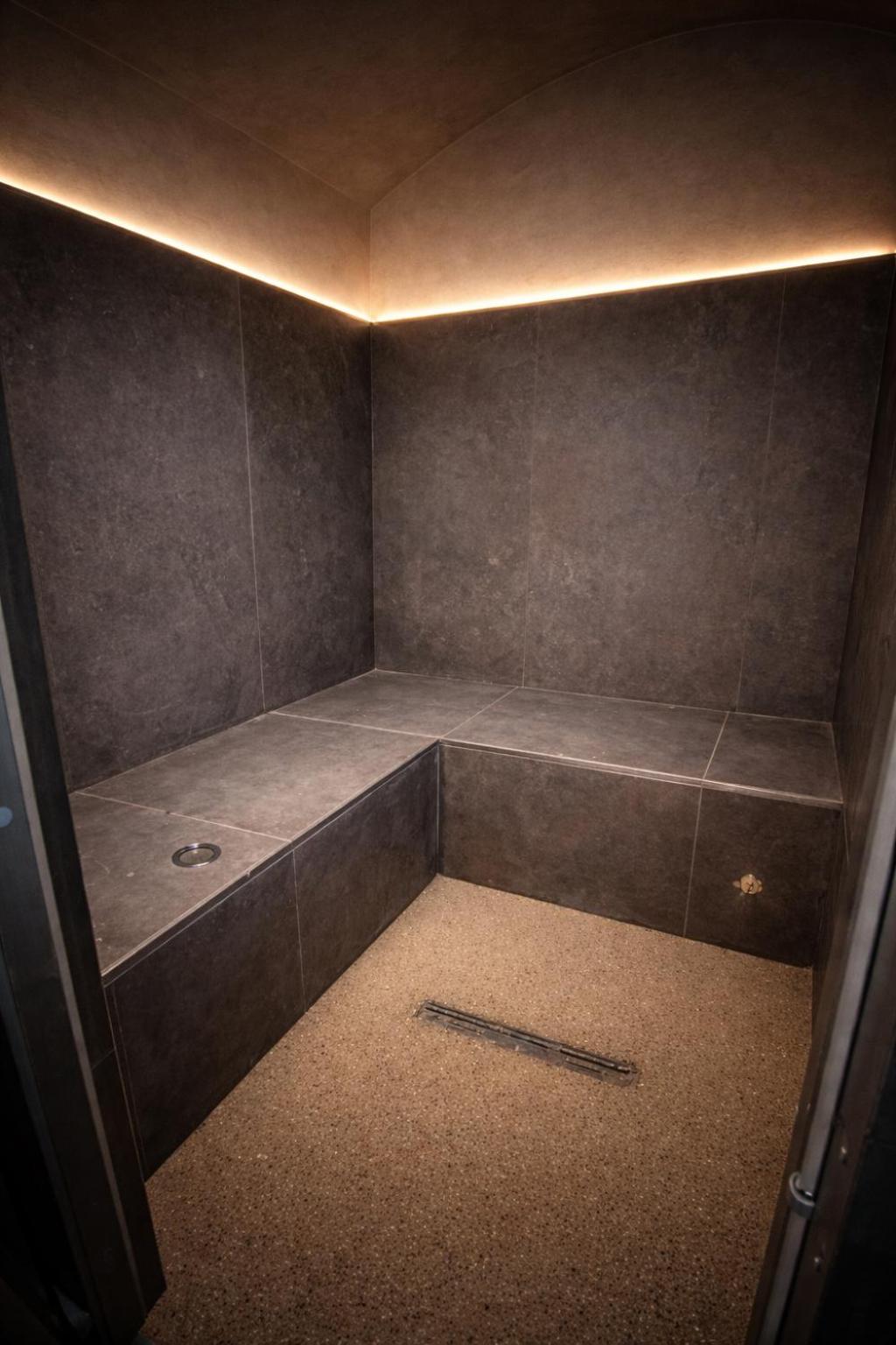 Spa and wellness centre/facilities