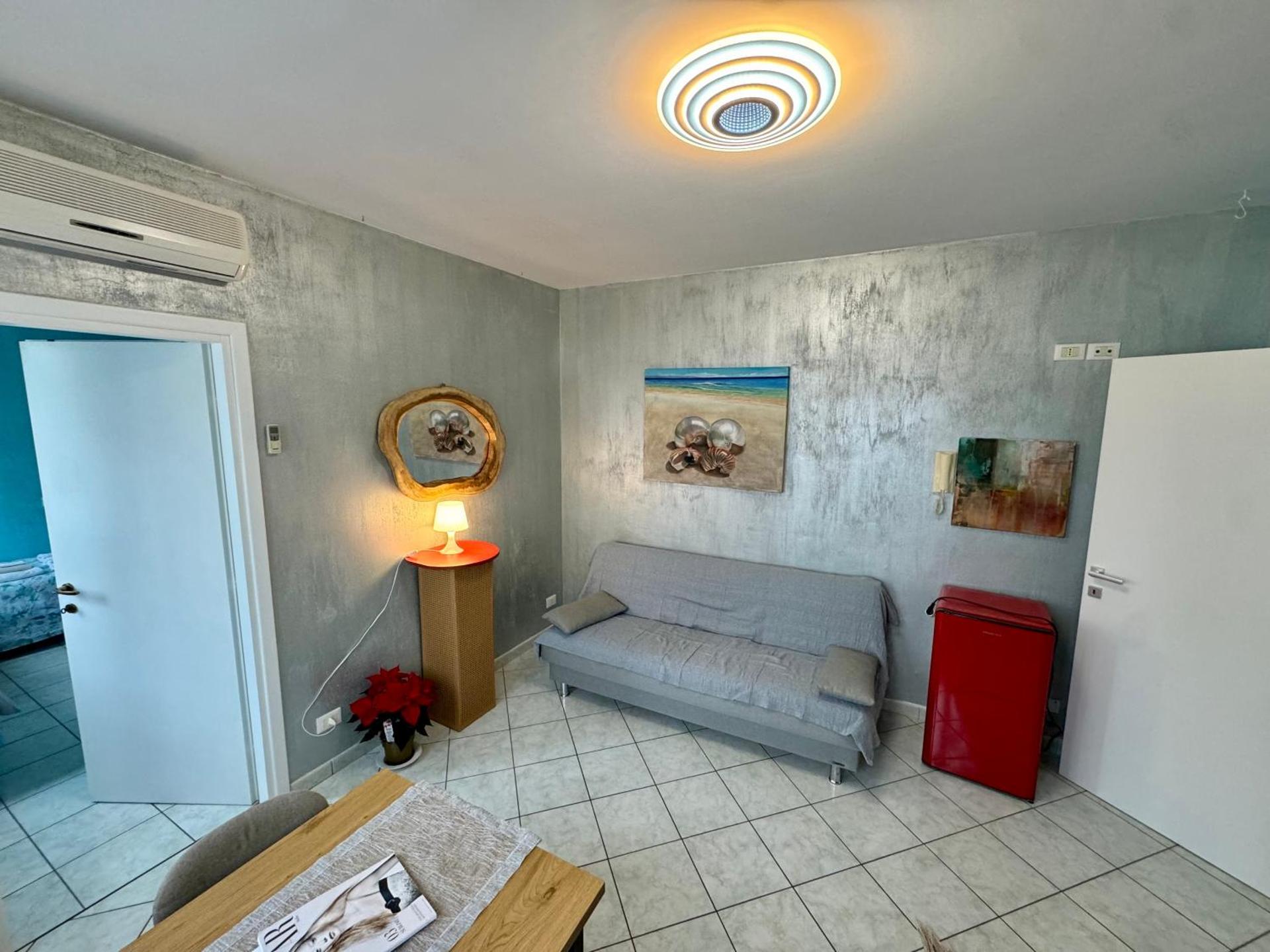 AppArt 24 city center parking and Sea Design district