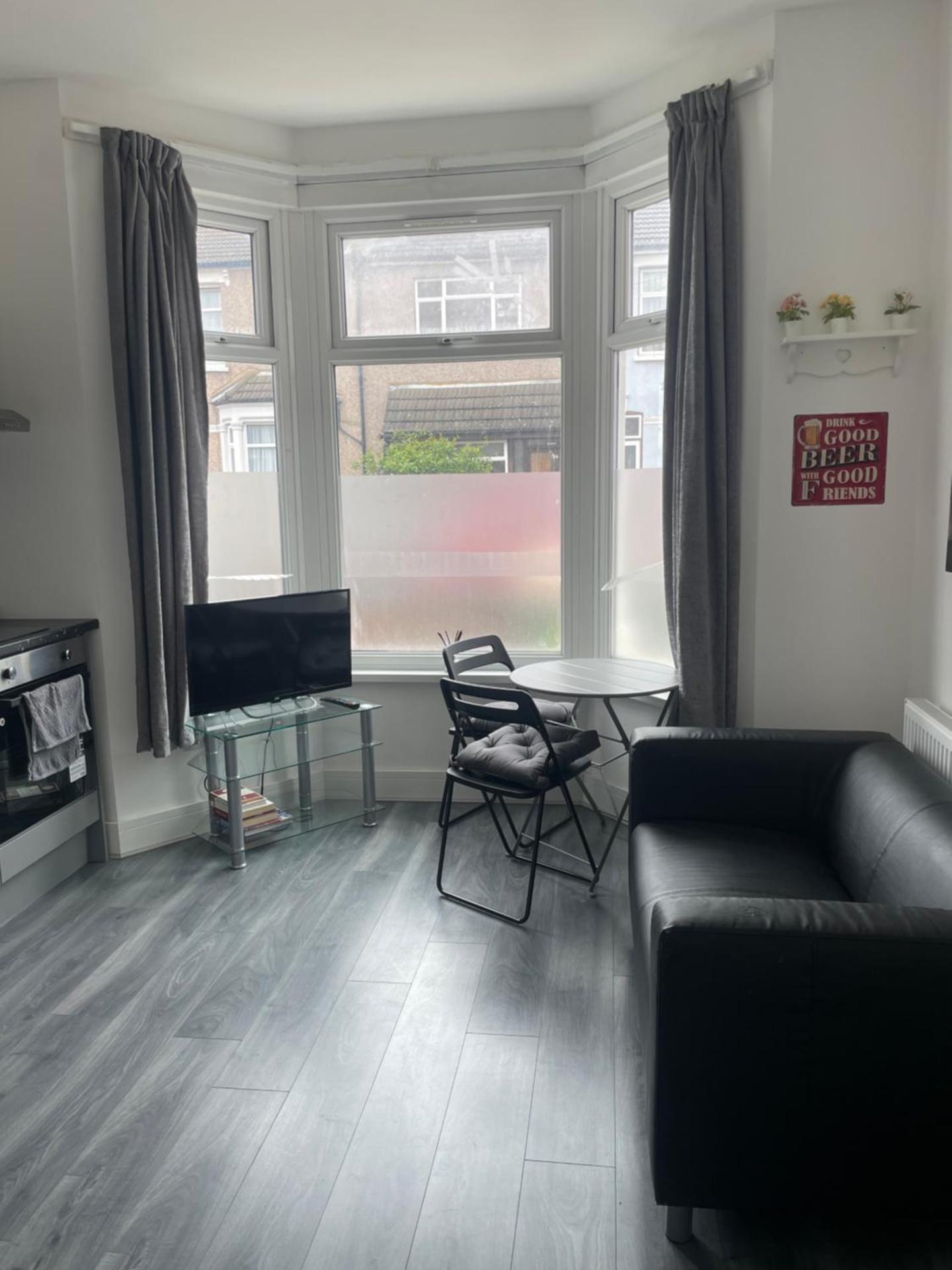 Amazing studios 2 - East London