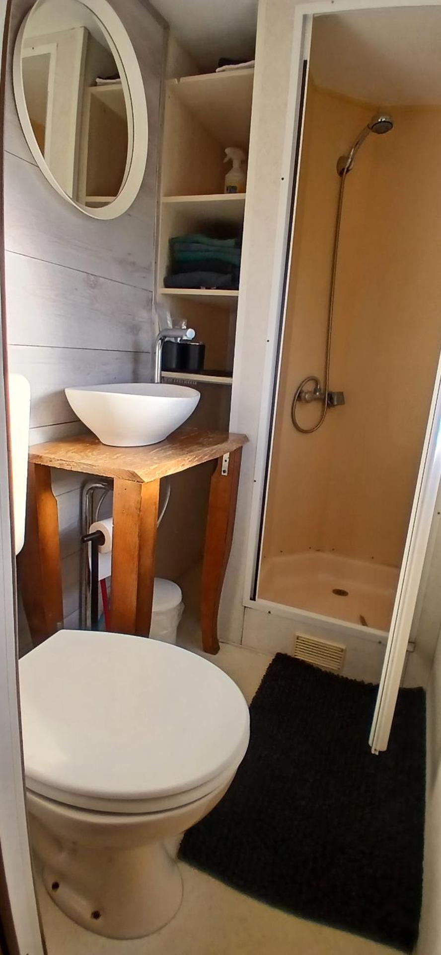 Stacaravan op de paardenboerderij Sneek