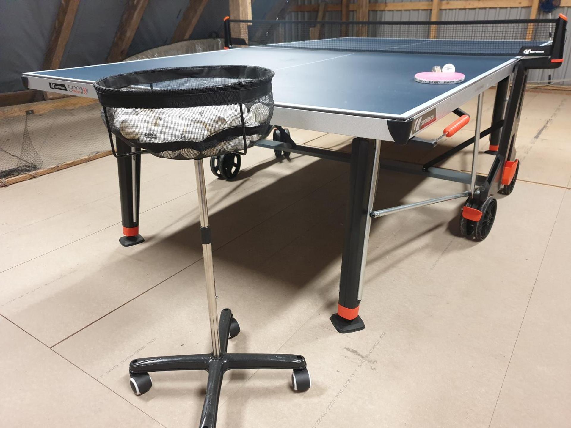 Table tennis