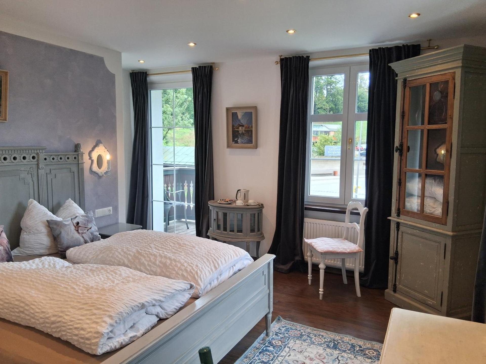 Double Room with Mountain View