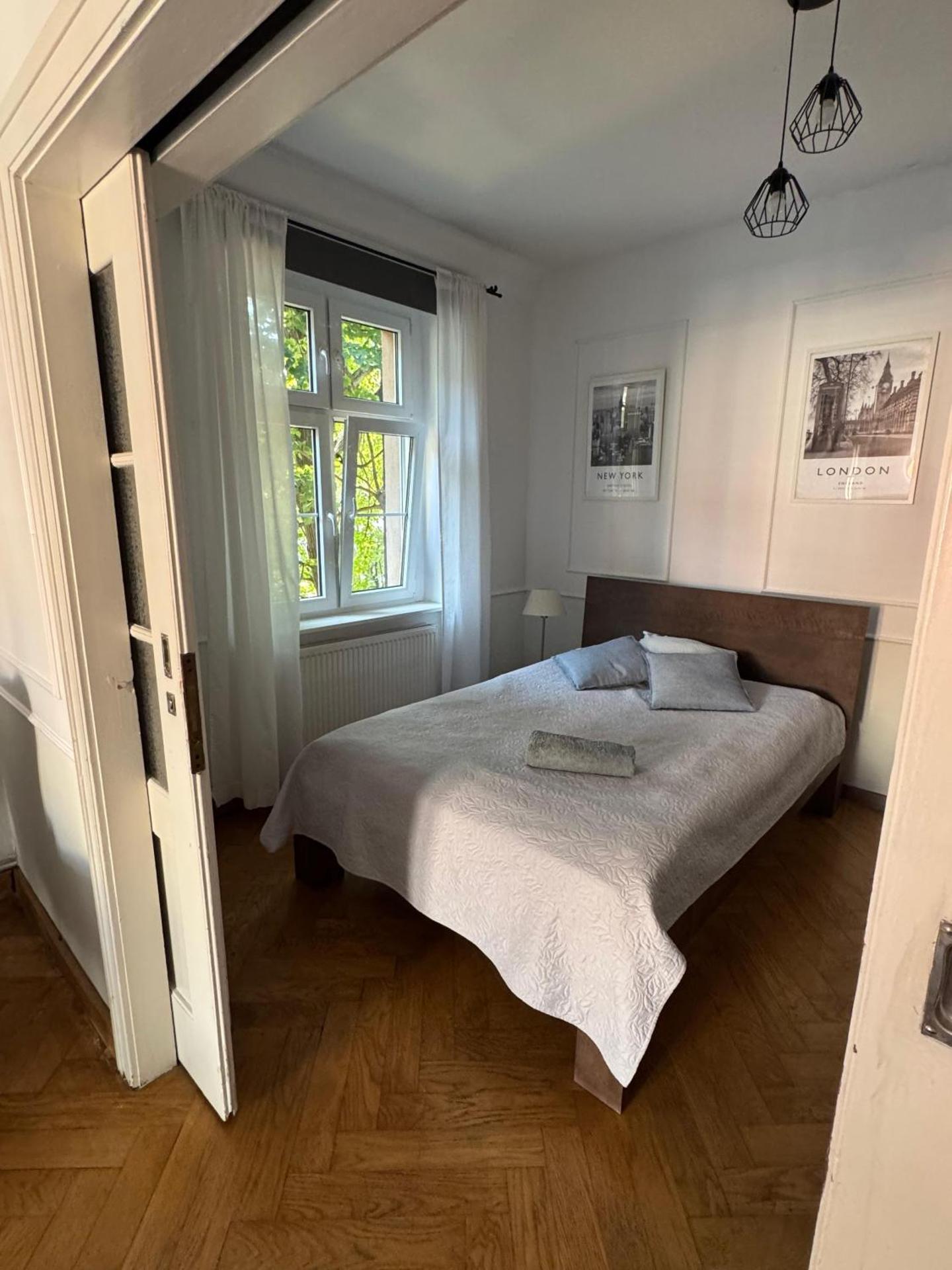 Bankowa 8 Guest Rooms