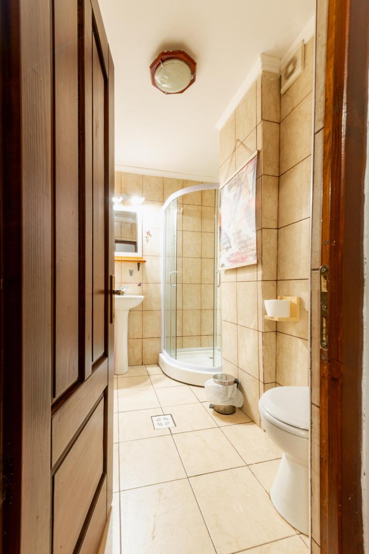 Papa la Șoni Gastro-Pensiune