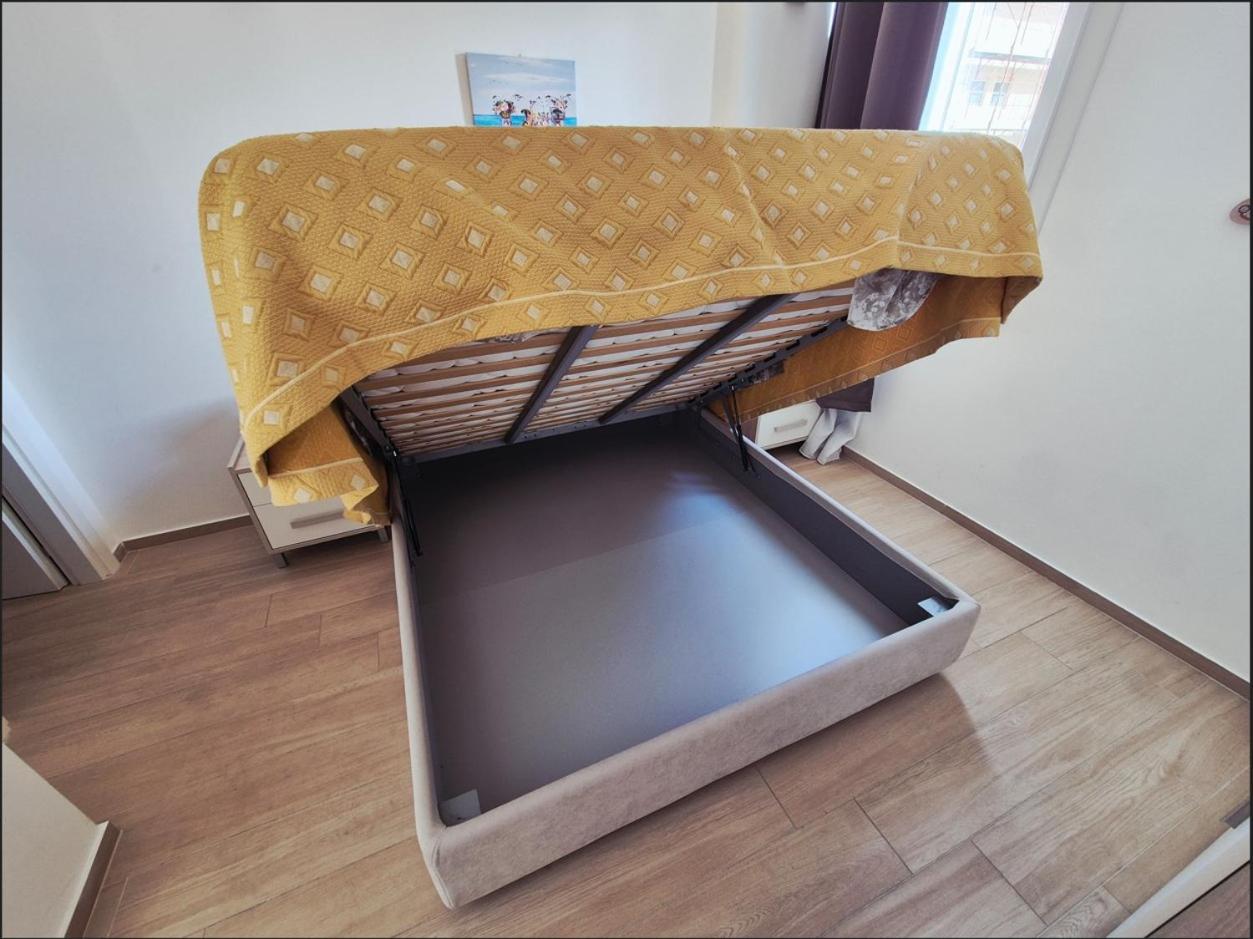 The Sun 365 - Sea View Apartment