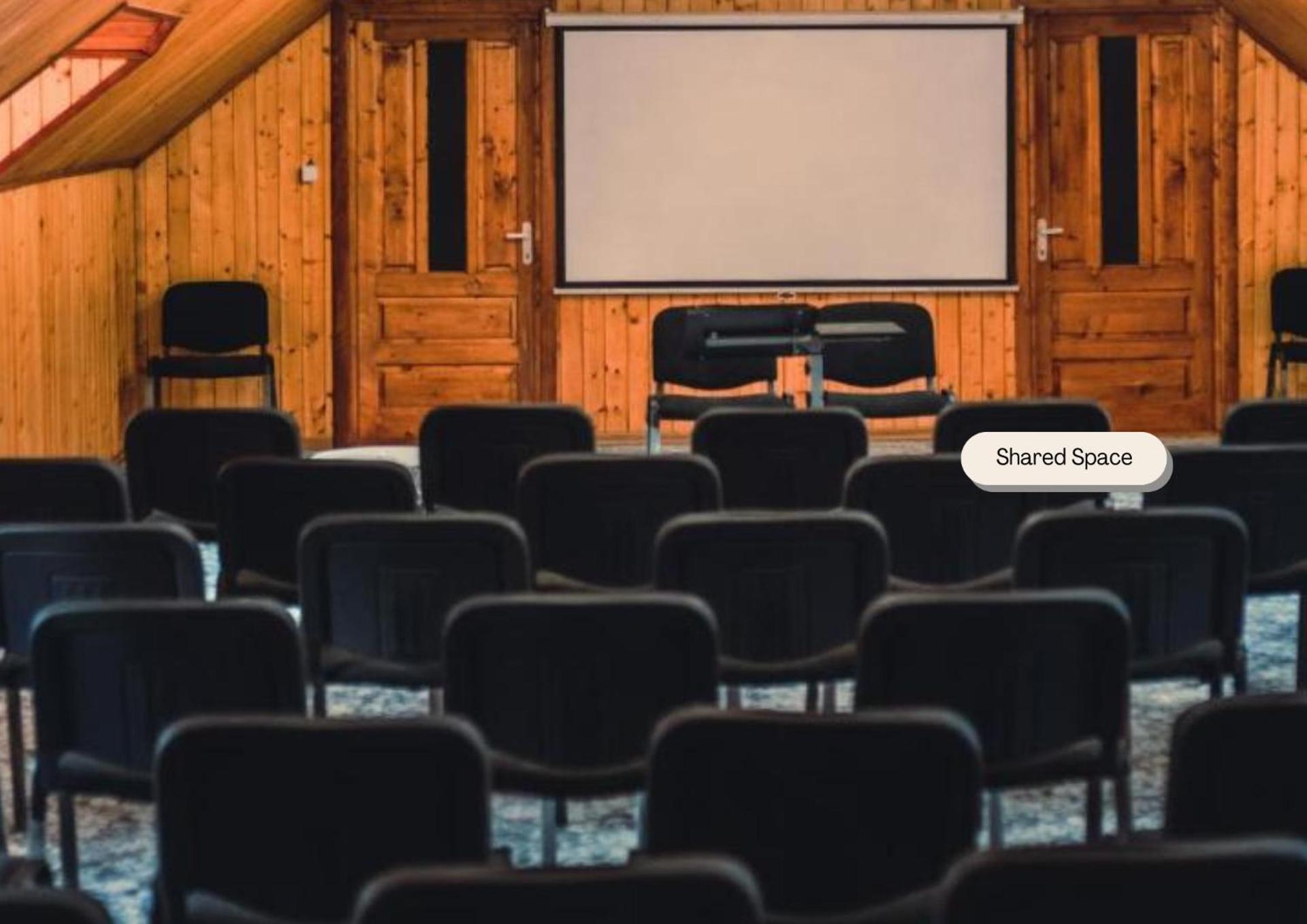 Meeting/conference room