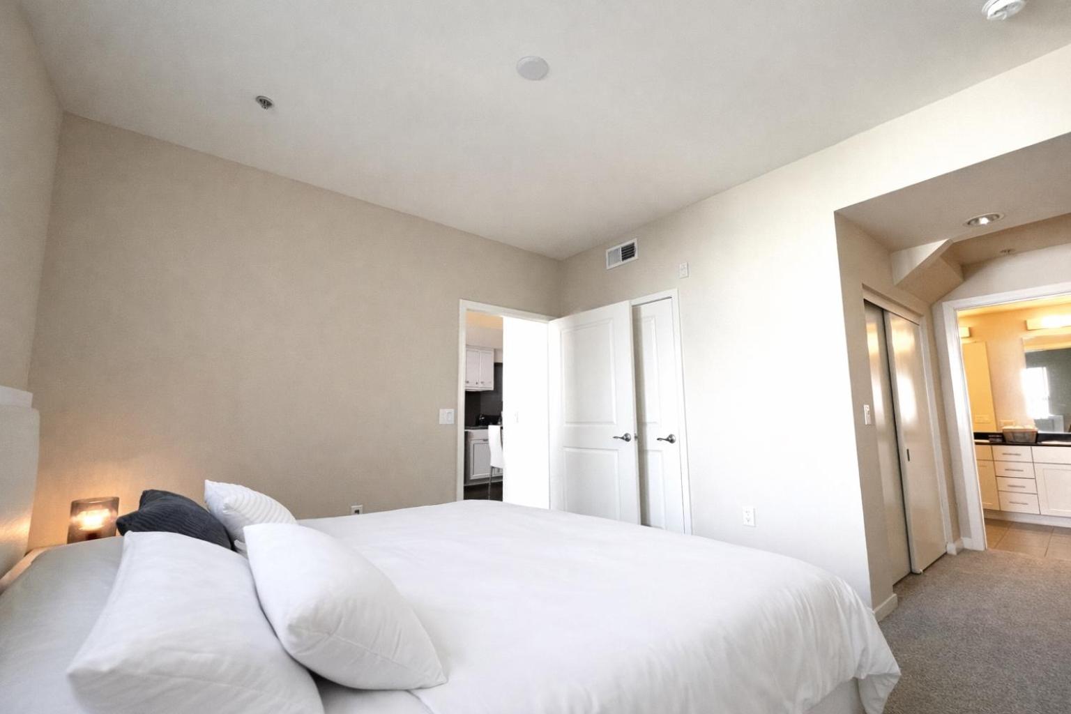 Luxury Residence Loft 3 Beds with Pool and Gym