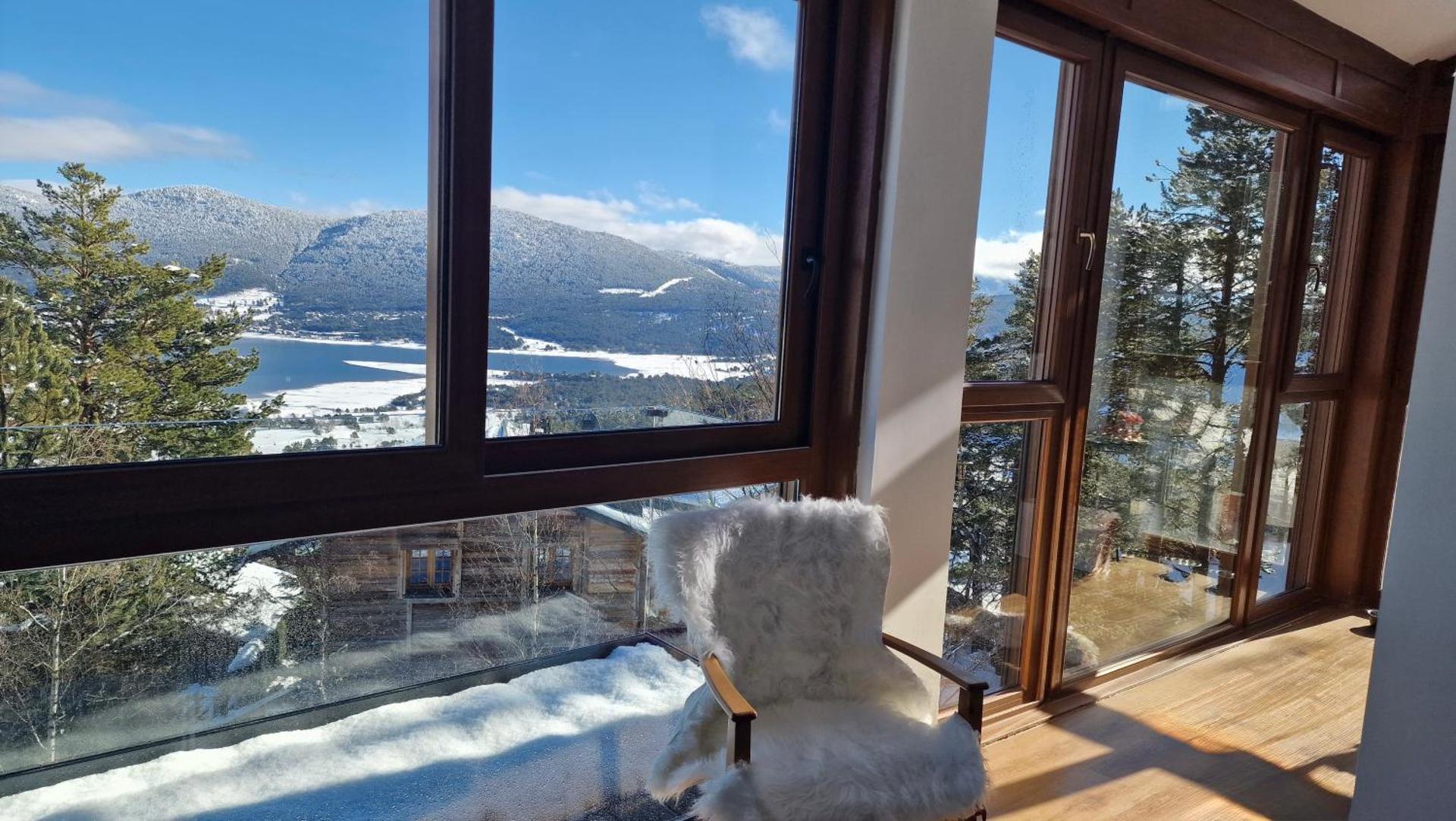 Chalet Triplex aux Angles vue sur le lac et au pied des pistes