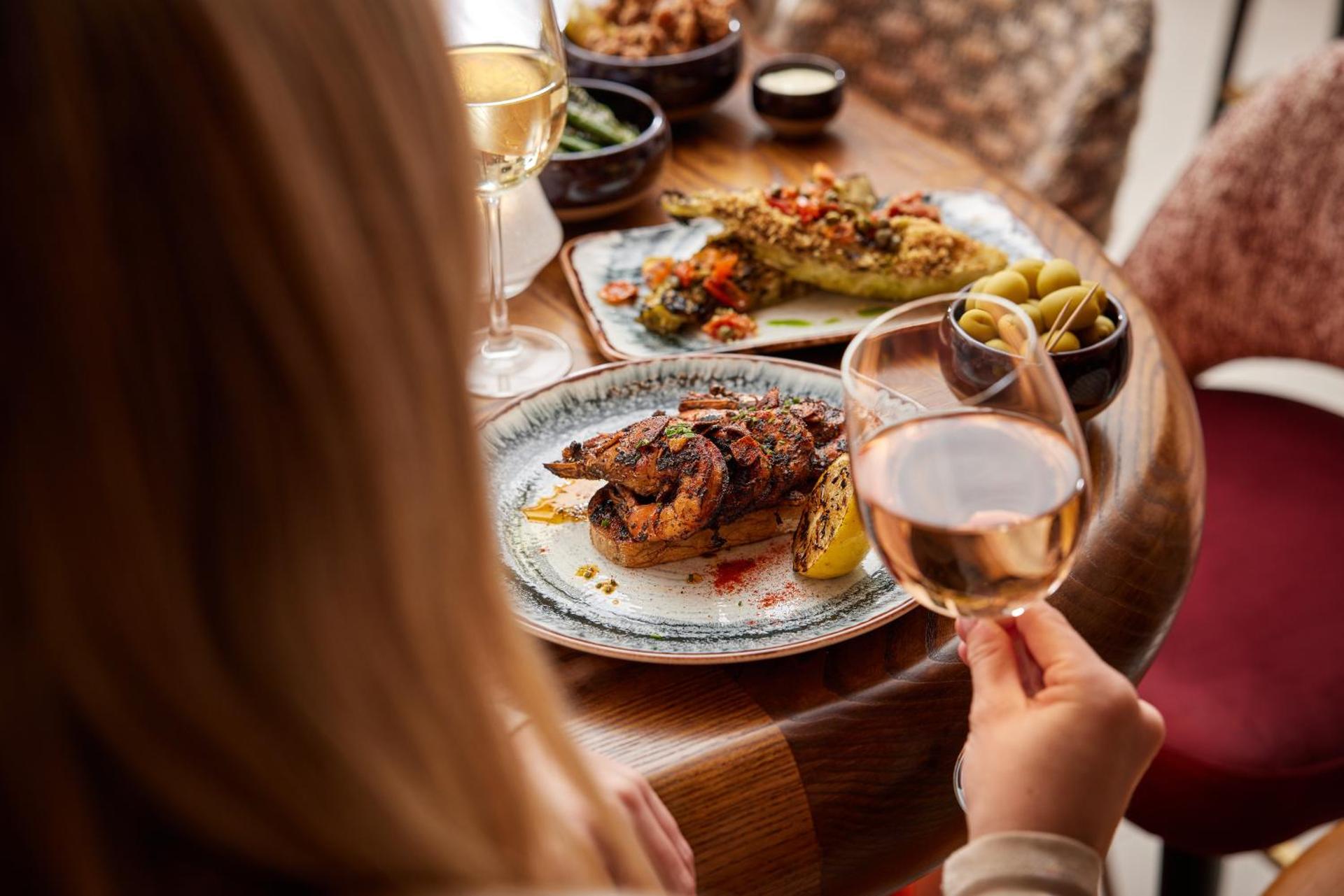 Restaurant/places to eat