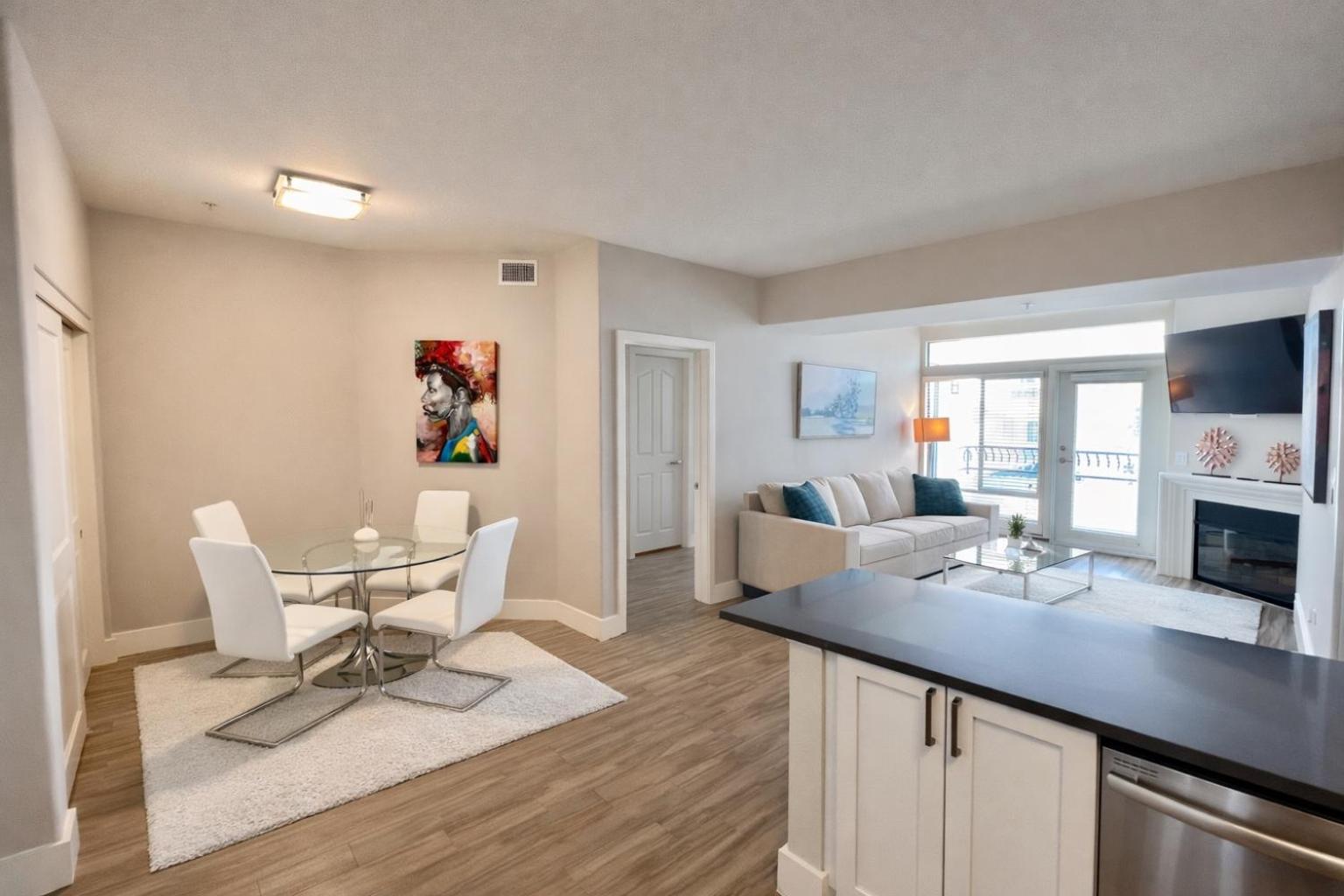 Spacious 2 Bedroom 2 Bathroom In Gated Community