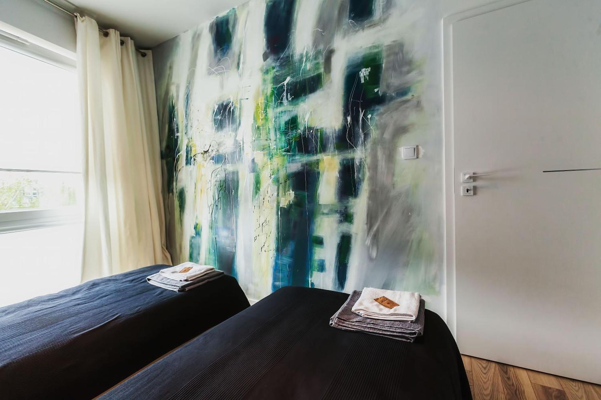 Photo of the whole room