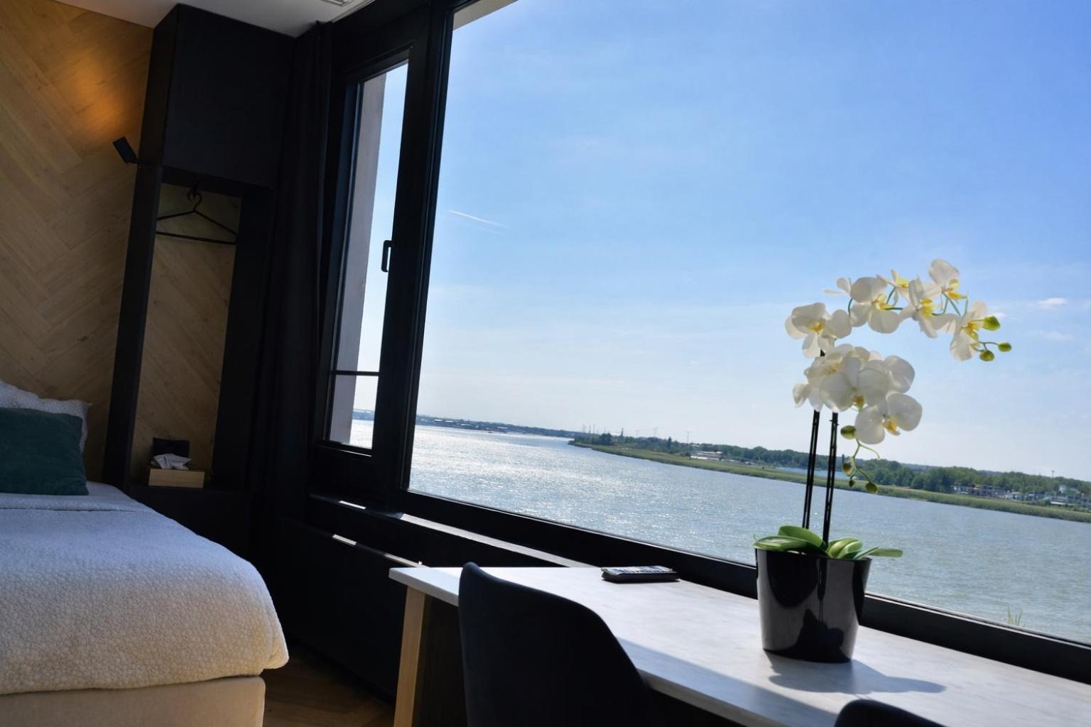 Kaai11 - Riverview Lofts & Suites