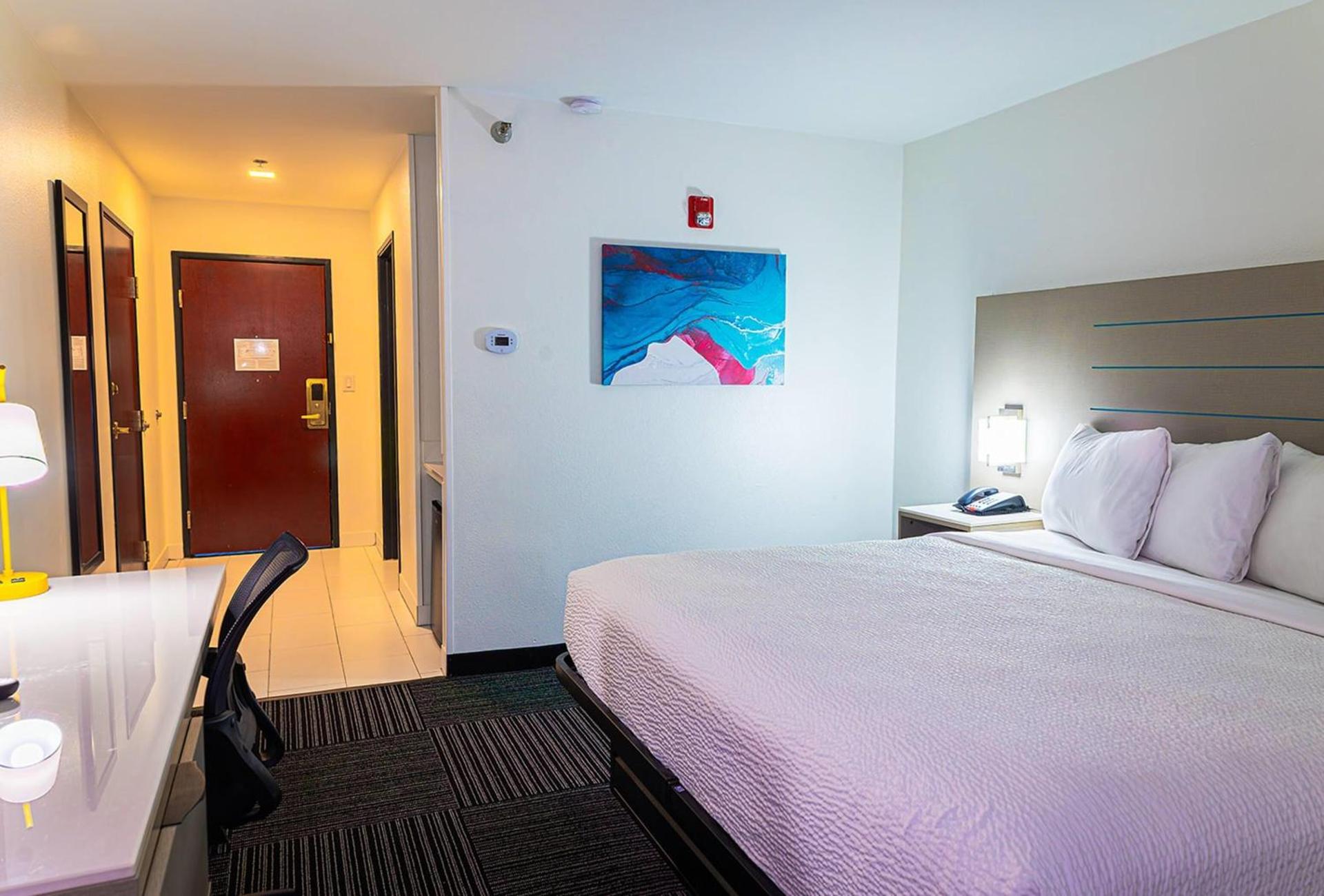 Photo of the whole room