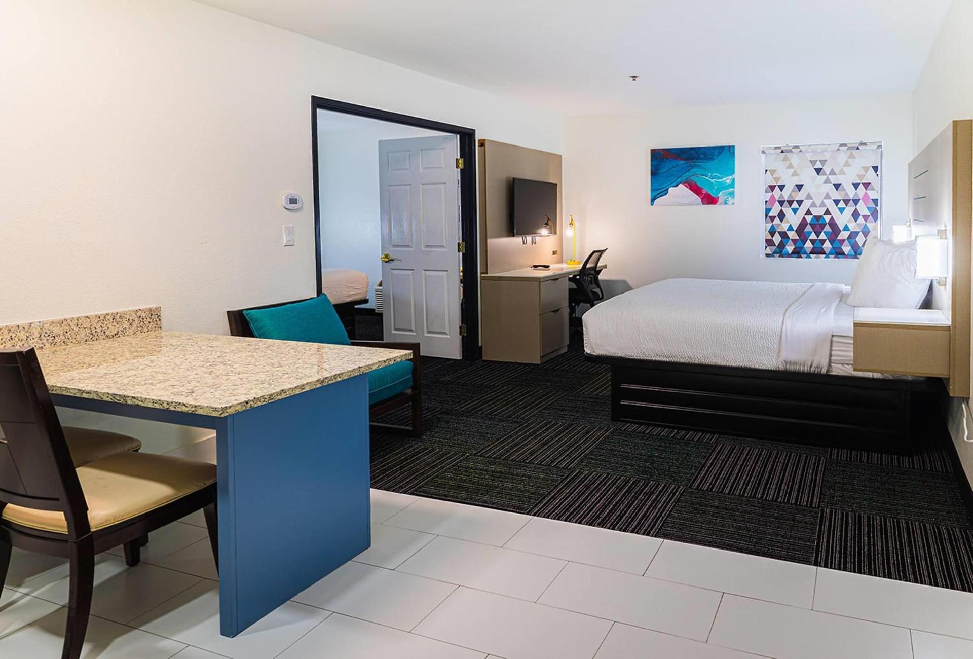 Photo of the whole room