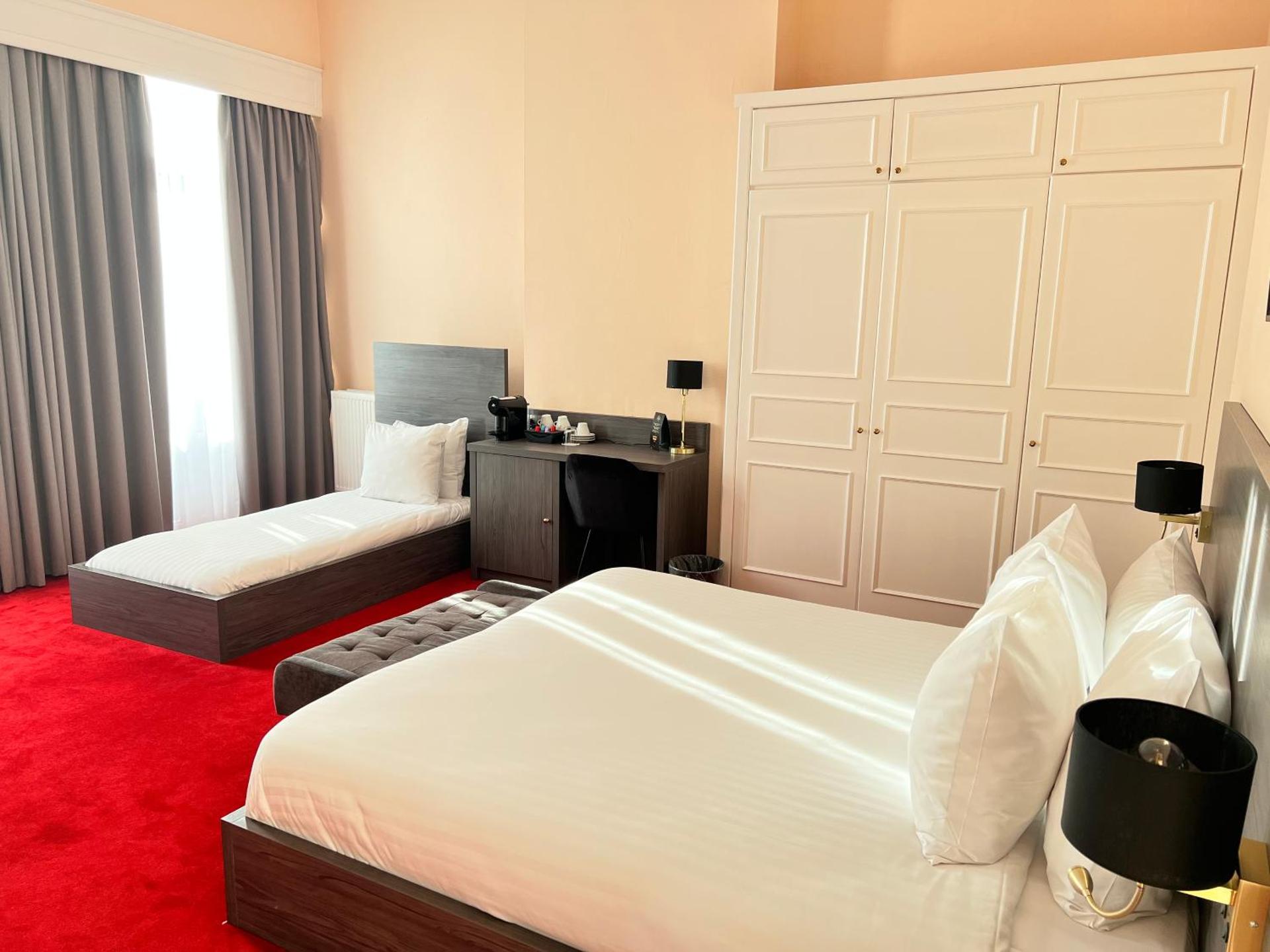 Superior Triple Room