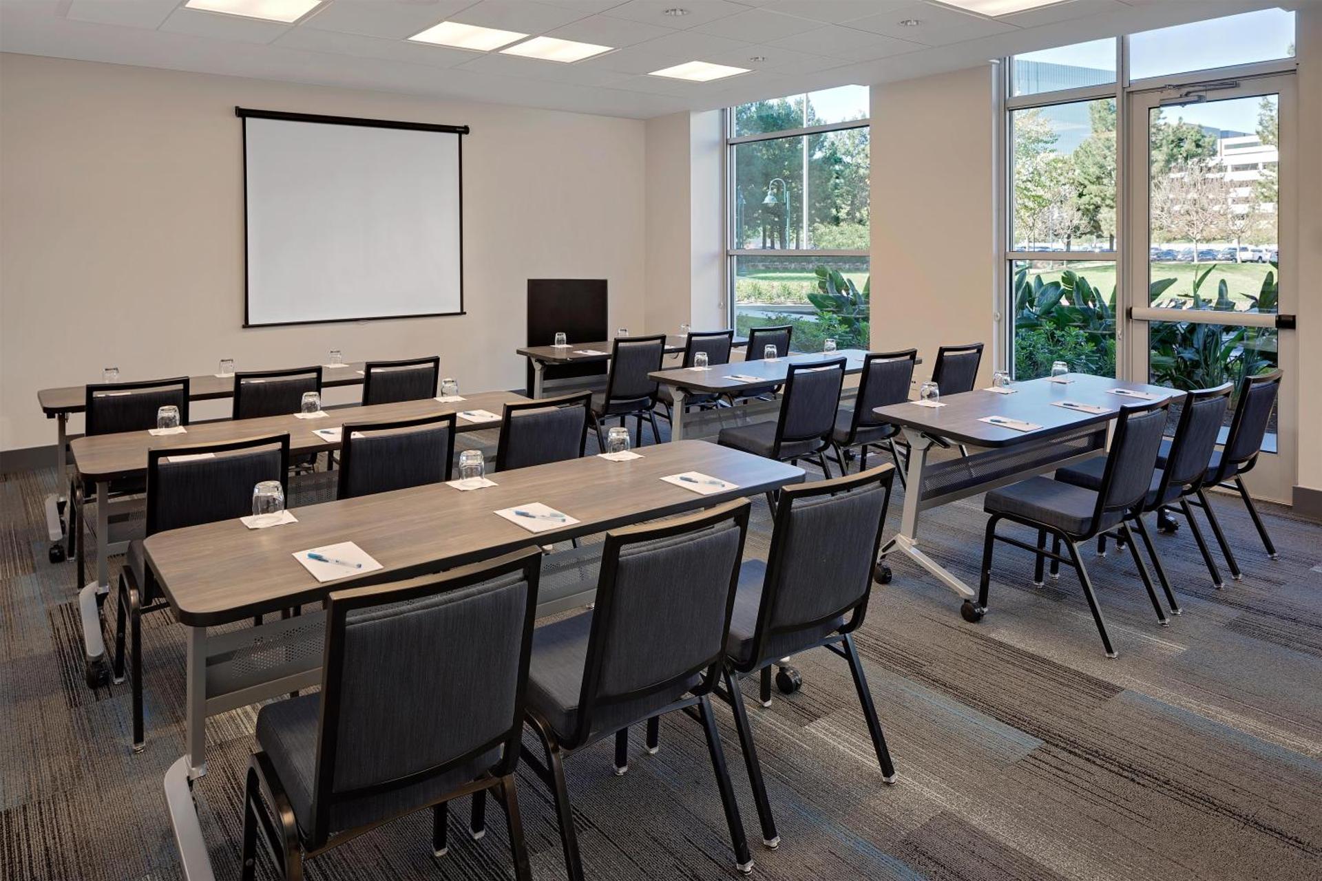 Meeting/conference room